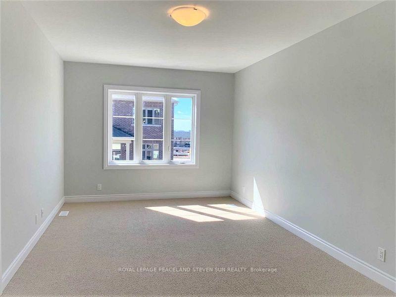 Photo 12 of 6 Pevensey Lane, Markham, Angus Glen — HOMEH
