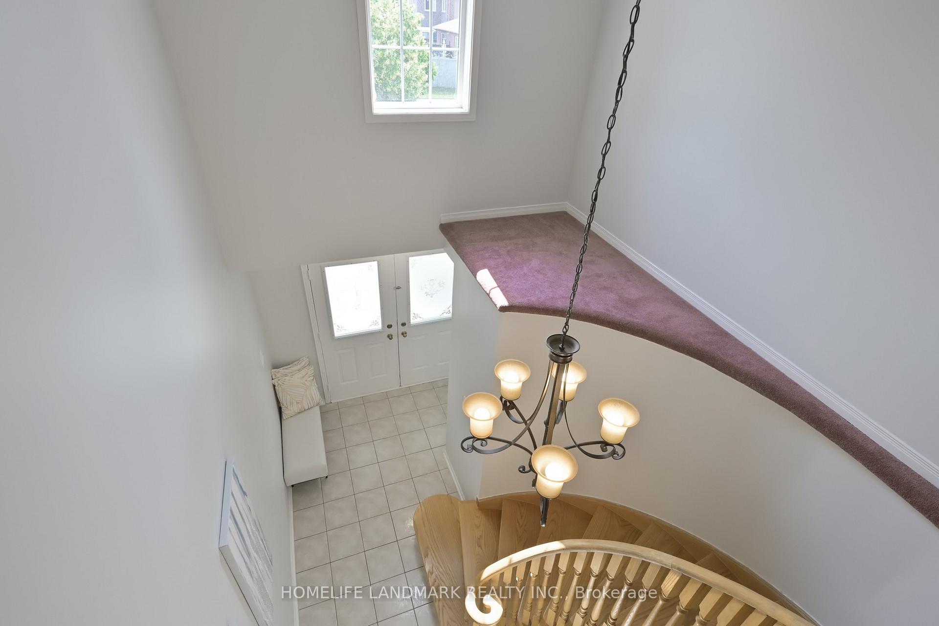 Photo 6 of 55 Raintree Drive, Markham, Village Green-South Unionville — HOMEH