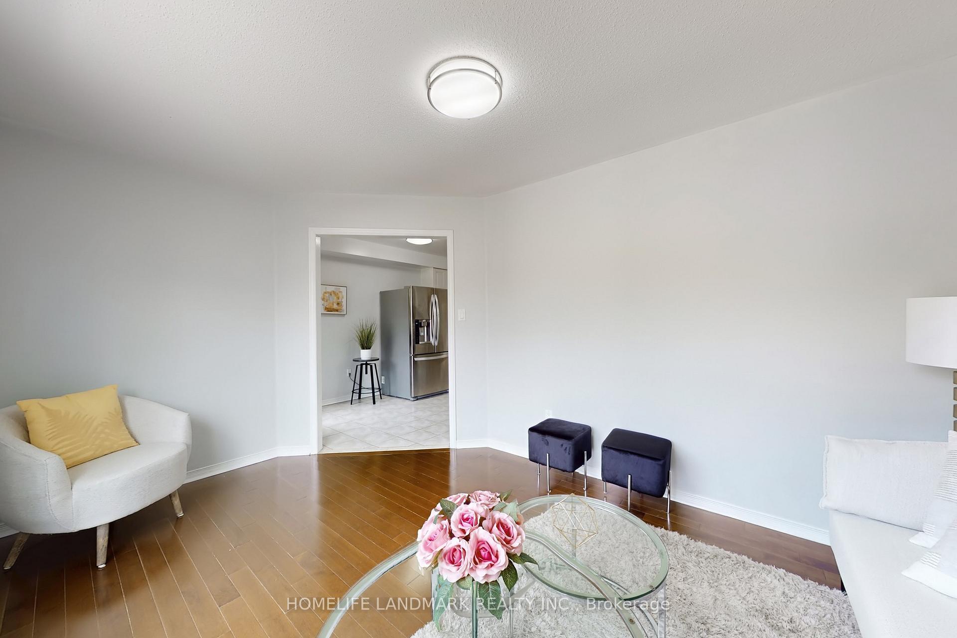 Photo 10 of 55 Raintree Drive, Markham, Village Green-South Unionville — HOMEH