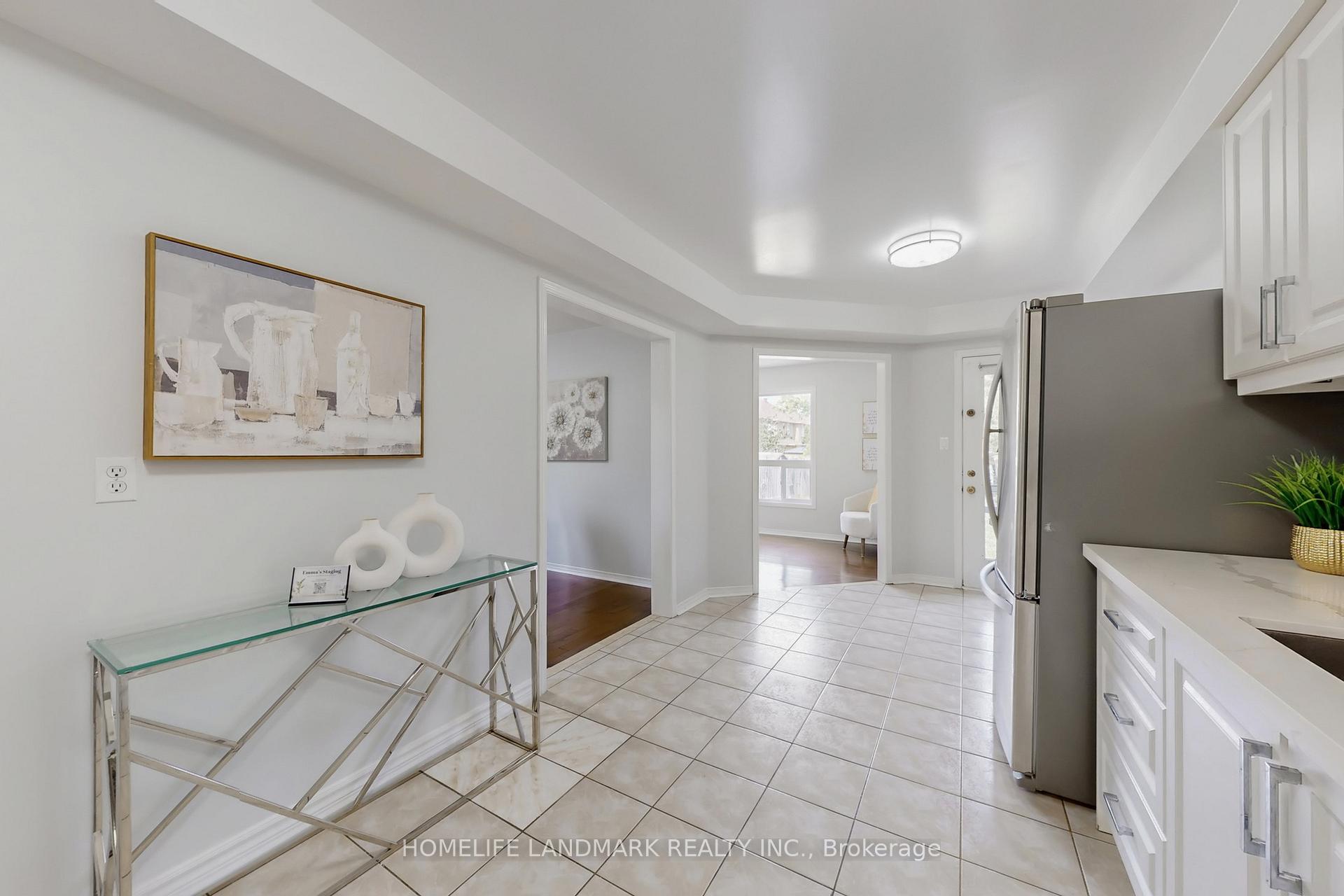 Photo 15 of 55 Raintree Drive, Markham, Village Green-South Unionville — HOMEH