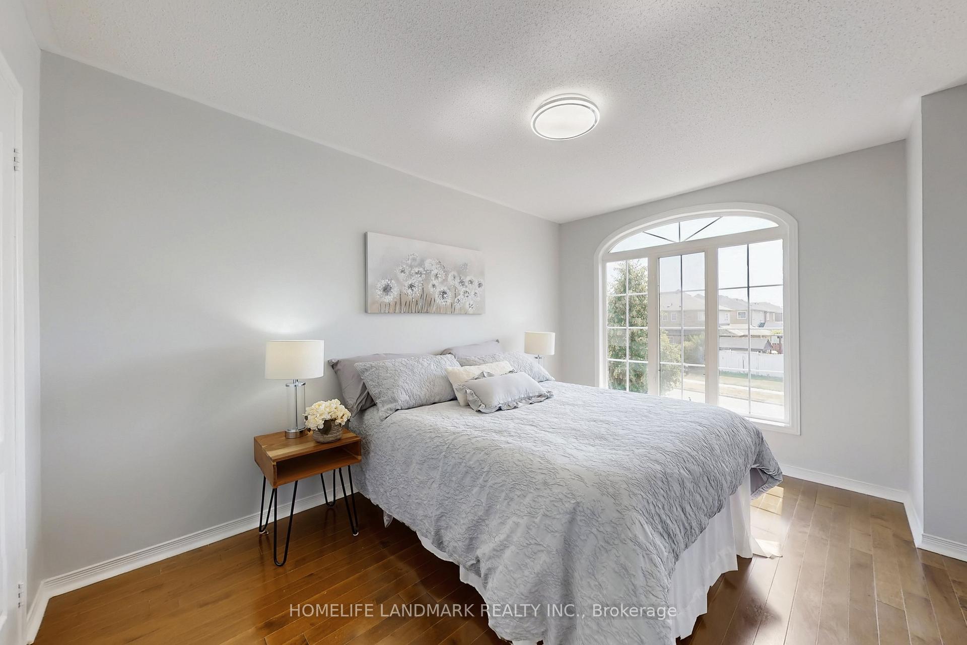 Photo 28 of 55 Raintree Drive, Markham, Village Green-South Unionville — HOMEH