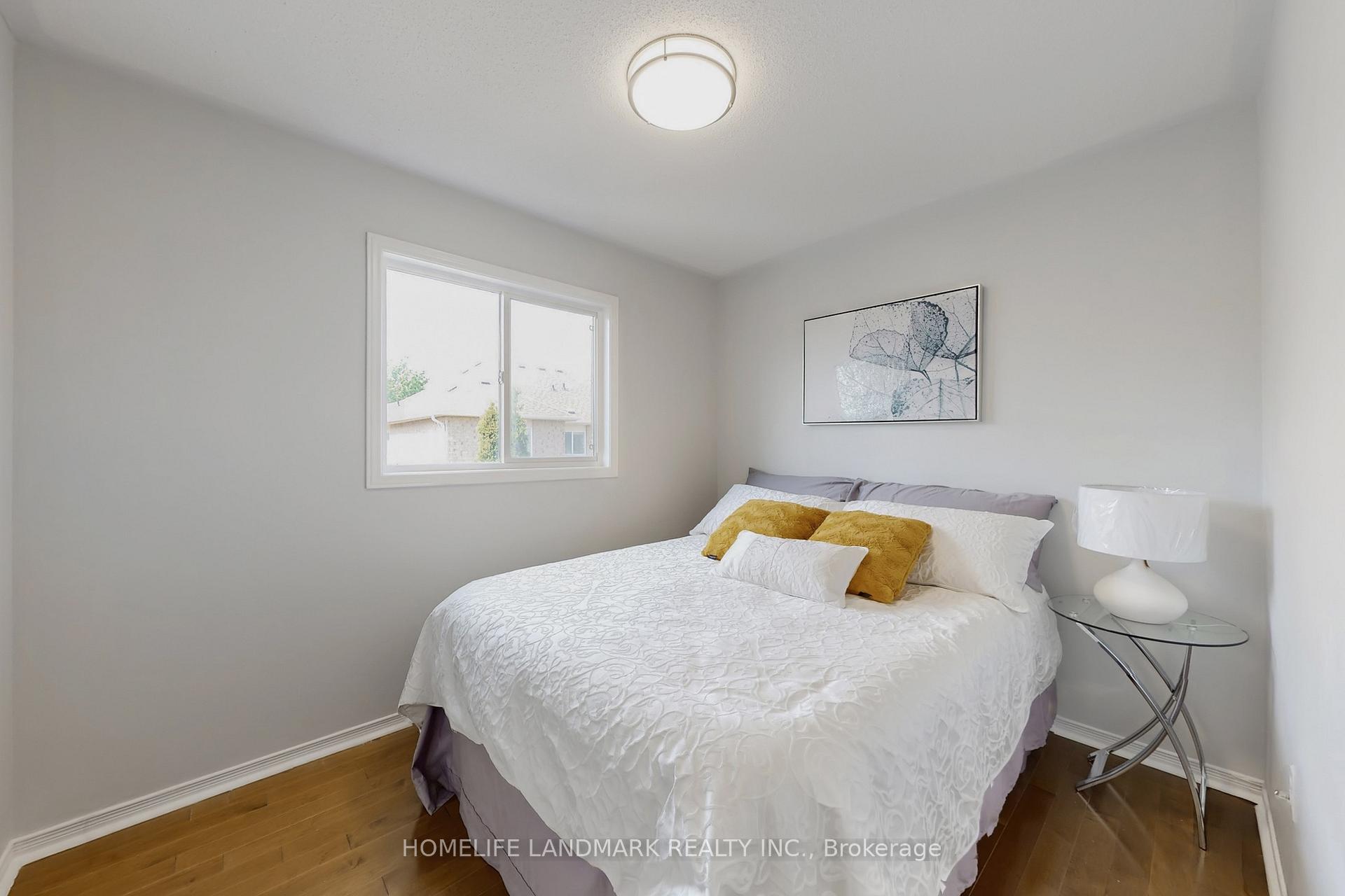 Photo 32 of 55 Raintree Drive, Markham, Village Green-South Unionville — HOMEH