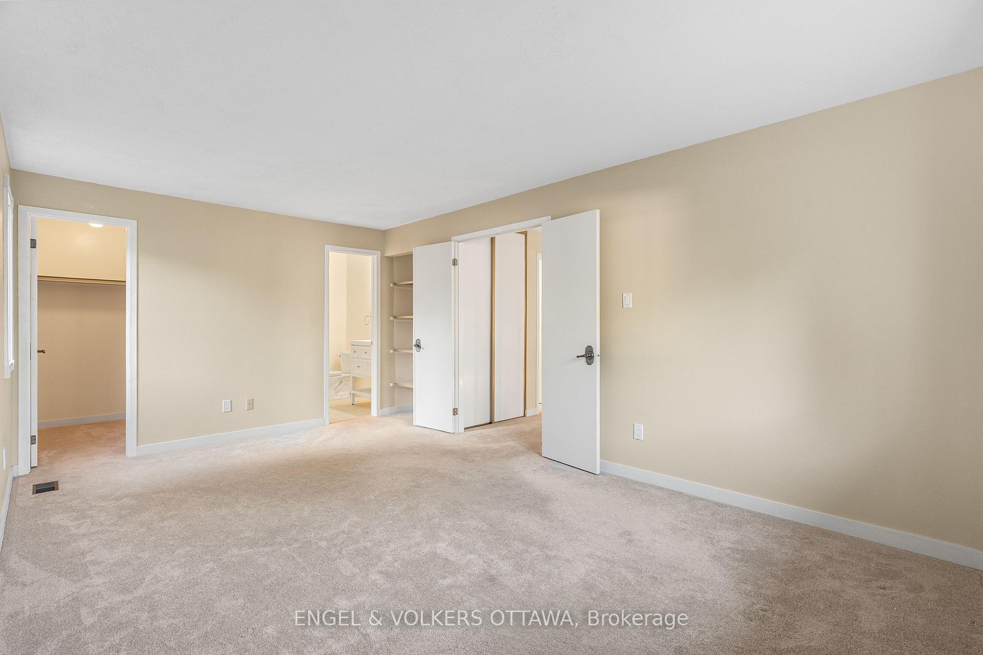Photo 23 of 19 McClure Crescent, Ottawa, Kanata - Katimavik — HOMEH