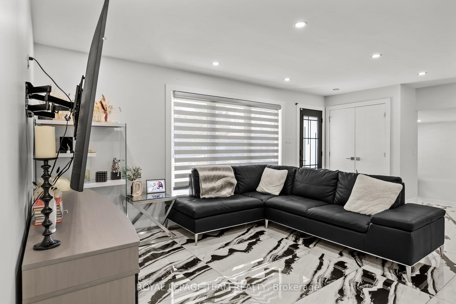 Photo 24 of 1373 Normandy Crescent, Ottawa, Carleton Heights — HOMEH