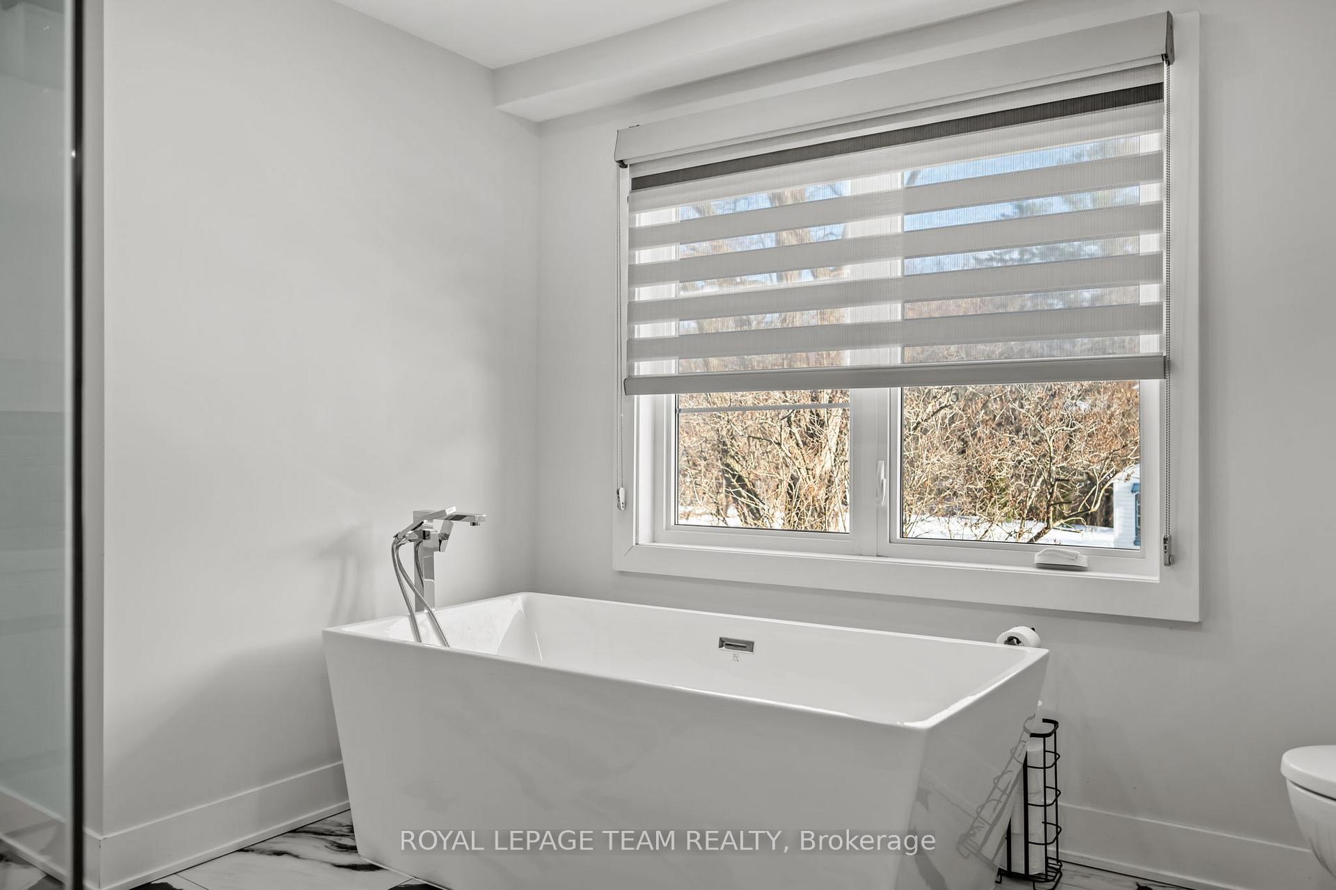 Photo 34 of 1373 Normandy Crescent, Ottawa, Carleton Heights — HOMEH