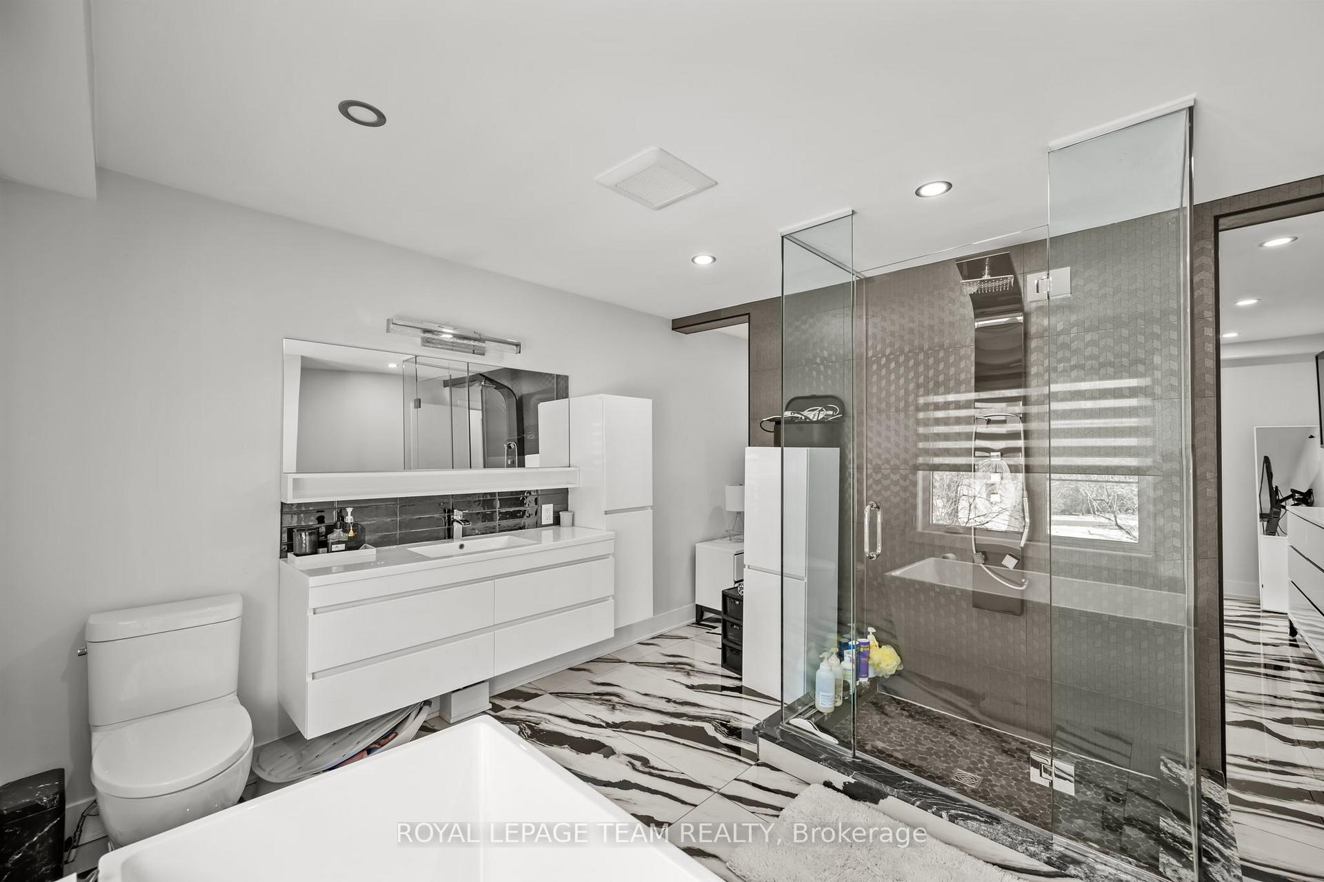 Photo 35 of 1373 Normandy Crescent, Ottawa, Carleton Heights — HOMEH