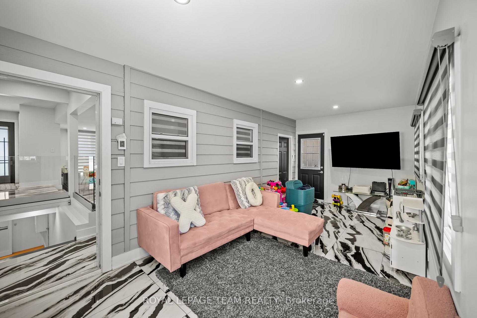 Photo 38 of 1373 Normandy Crescent, Ottawa, Carleton Heights — HOMEH