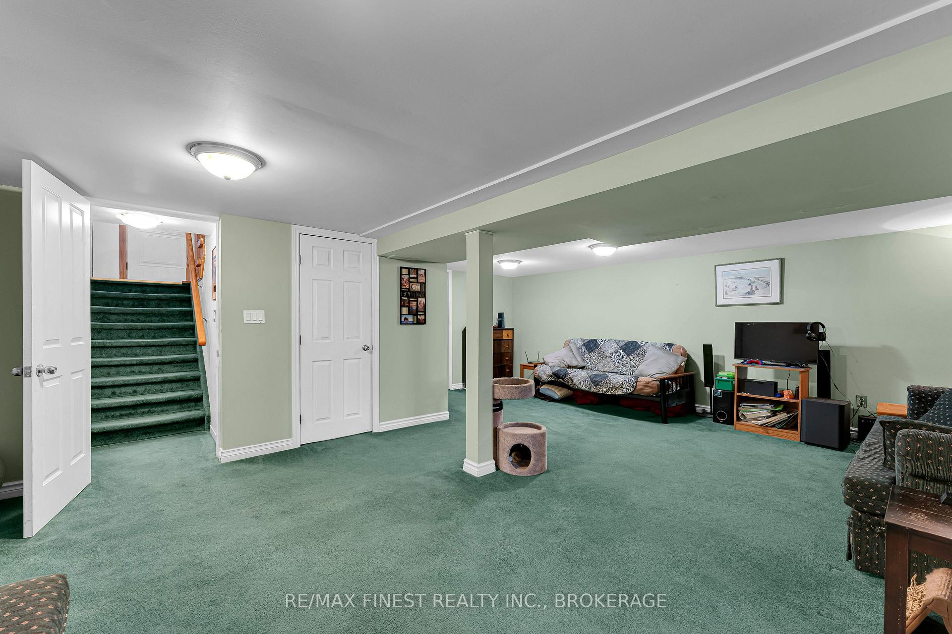 Photo 21 of 42 Barker Drive, Kingston, Kingston East (Incl Barret Crt) — HOMEH