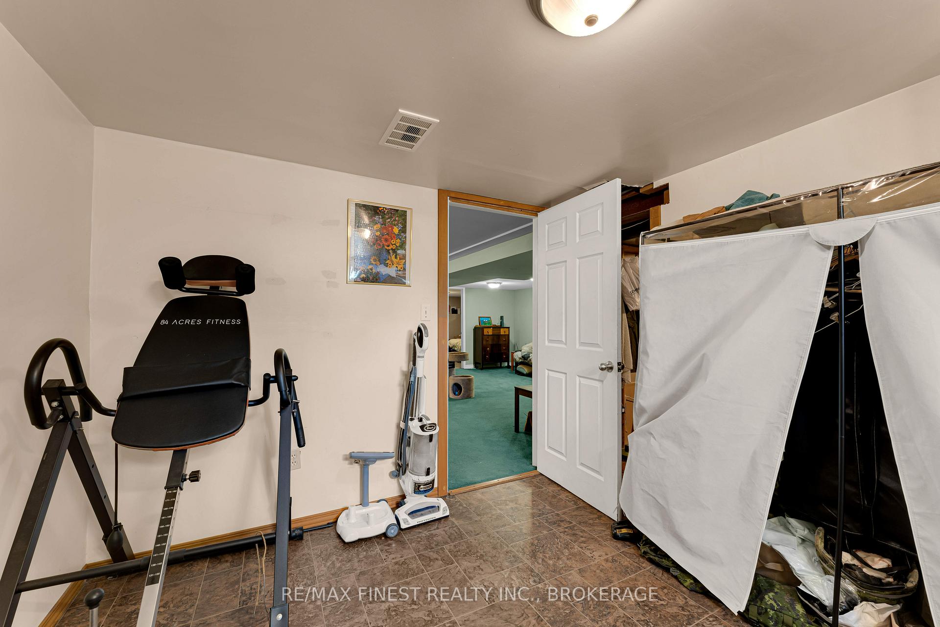 Photo 28 of 42 Barker Drive, Kingston, Kingston East (Incl Barret Crt) — HOMEH
