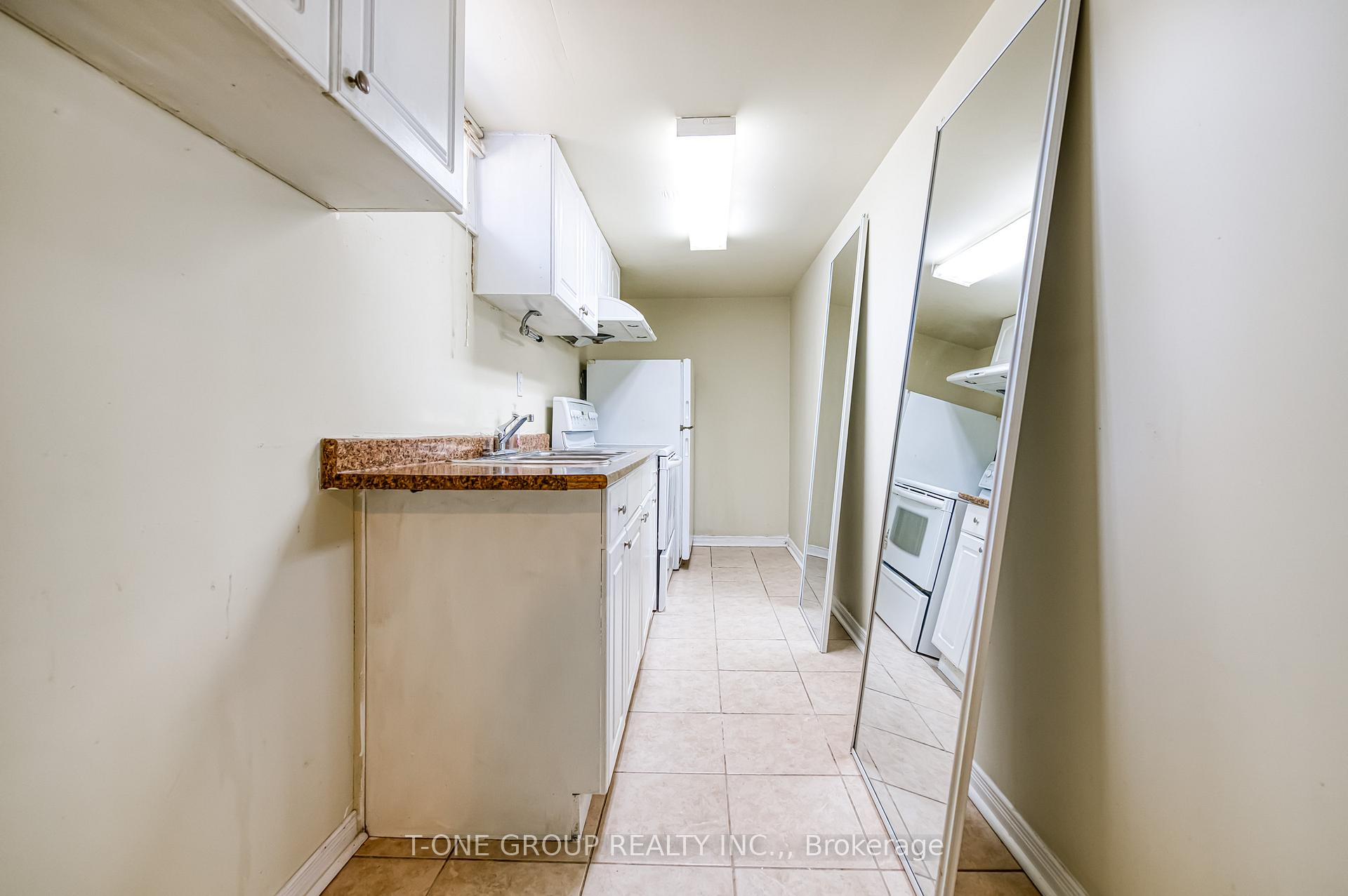 Photo 22 of 282 Doubtfire Crescent, Markham, Middlefield — HOMEH