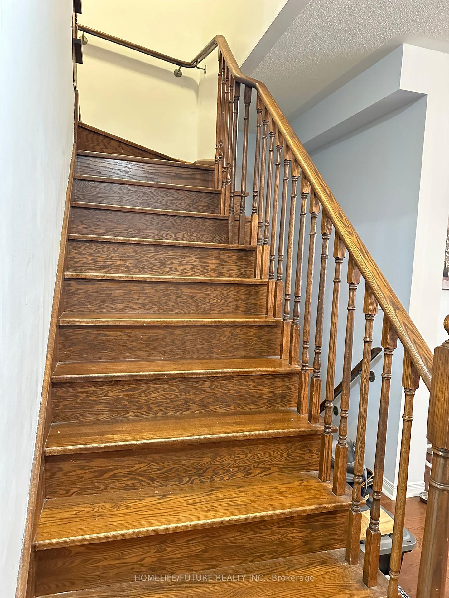 Photo 7 of 64 Jackson Eli Way, Markham, Cedarwood — HOMEH