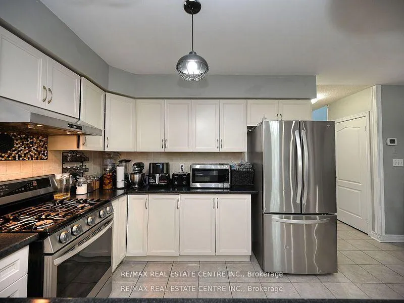 Photo 13 of 1162 Tupper Drive, Milton, Clarke — HOMEH