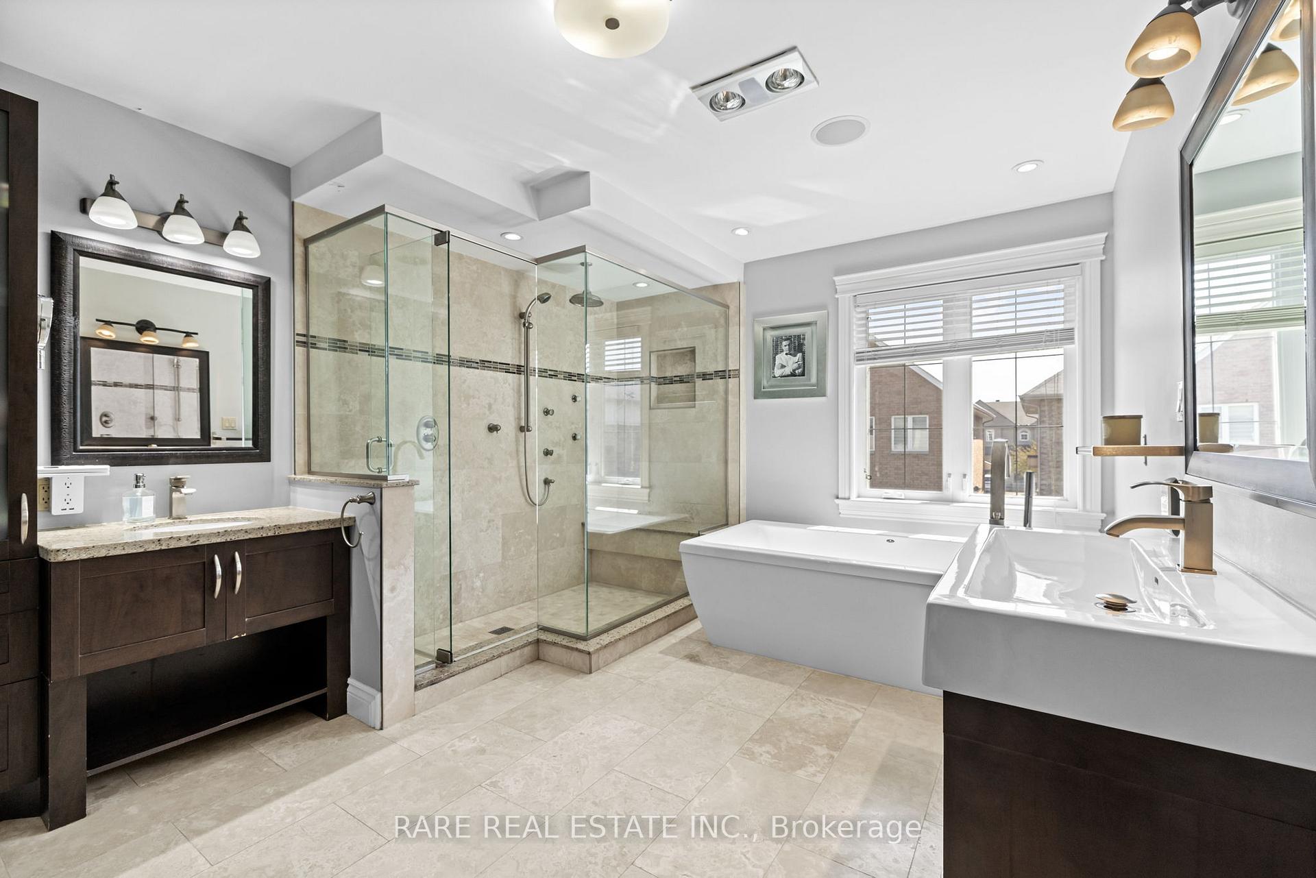 Photo 25 of 518 Kochar Drive, Ottawa, Mooneys Bay — HOMEH
