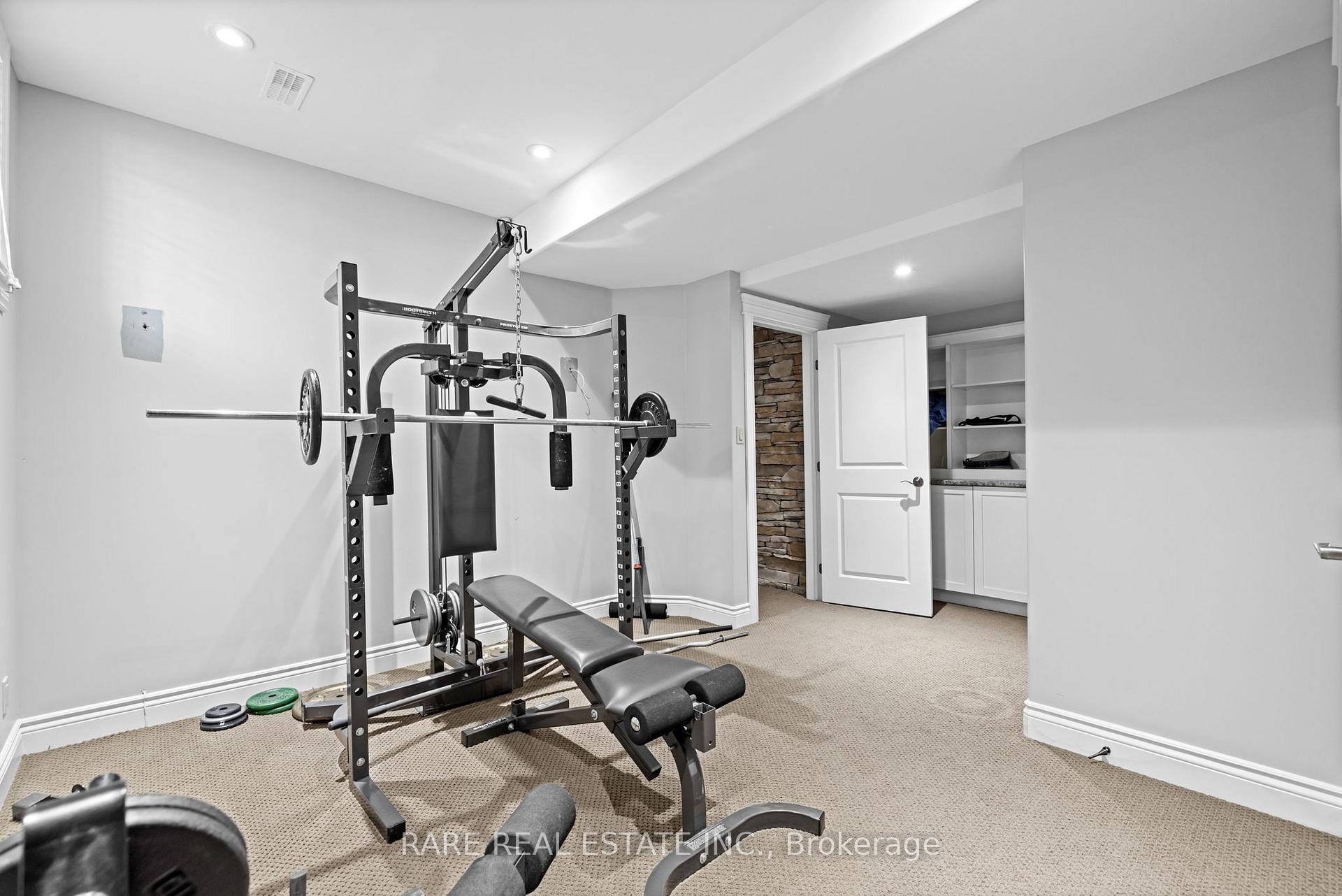 Photo 38 of 518 Kochar Drive, Ottawa, Mooneys Bay — HOMEH