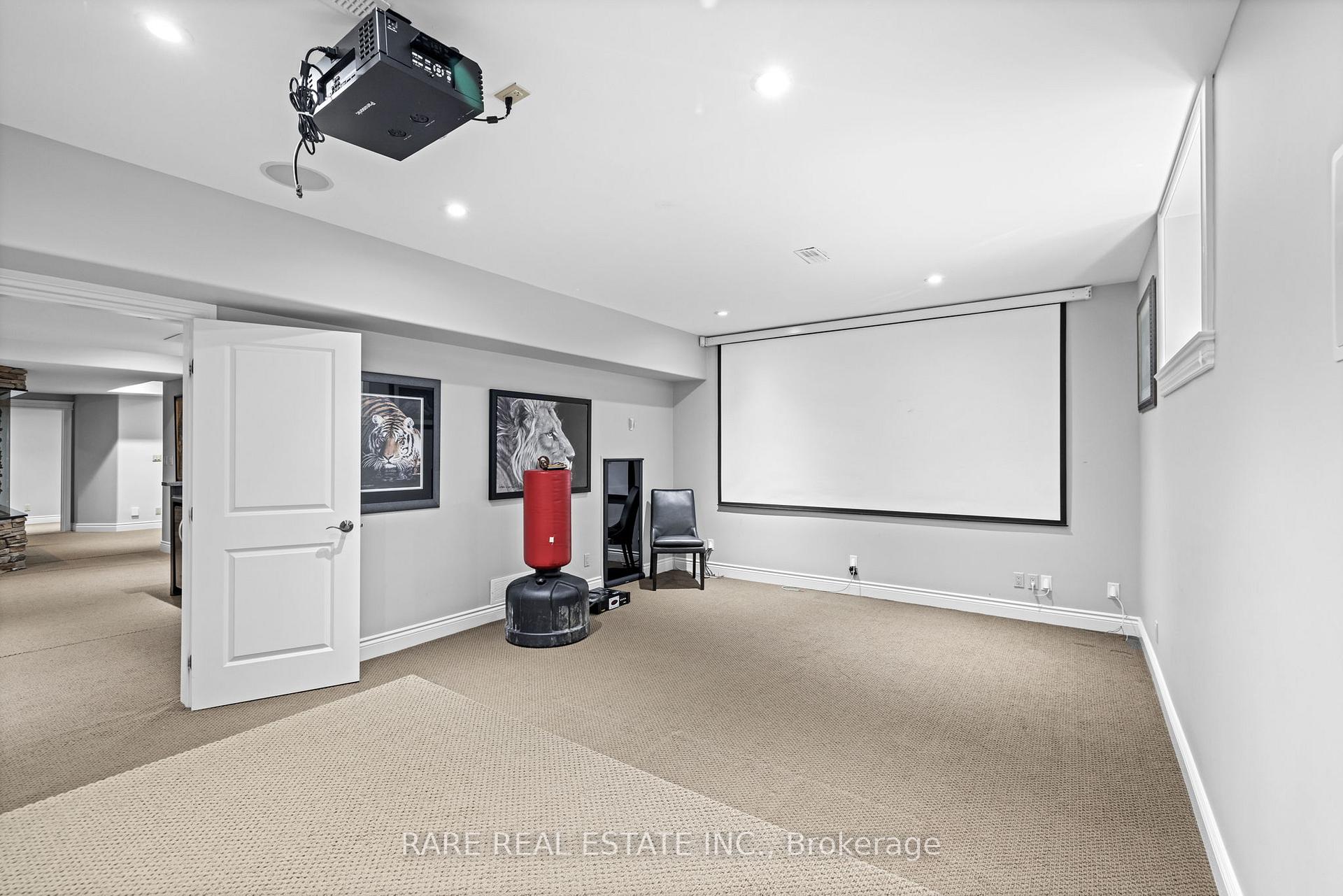 Photo 40 of 518 Kochar Drive, Ottawa, Mooneys Bay — HOMEH