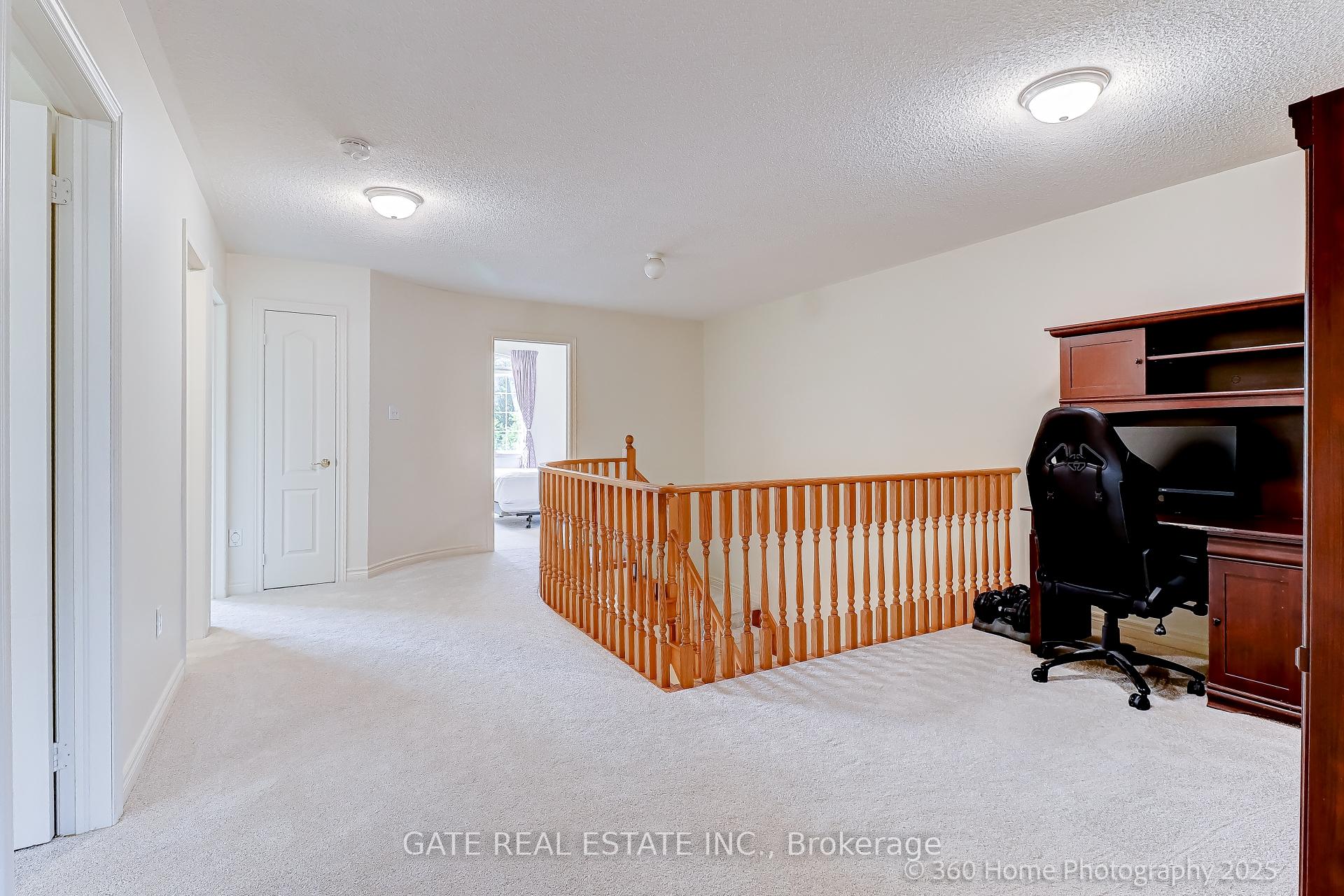 Photo 19 of 56 Brookhaven Crescent, Markham, Berczy — HOMEH