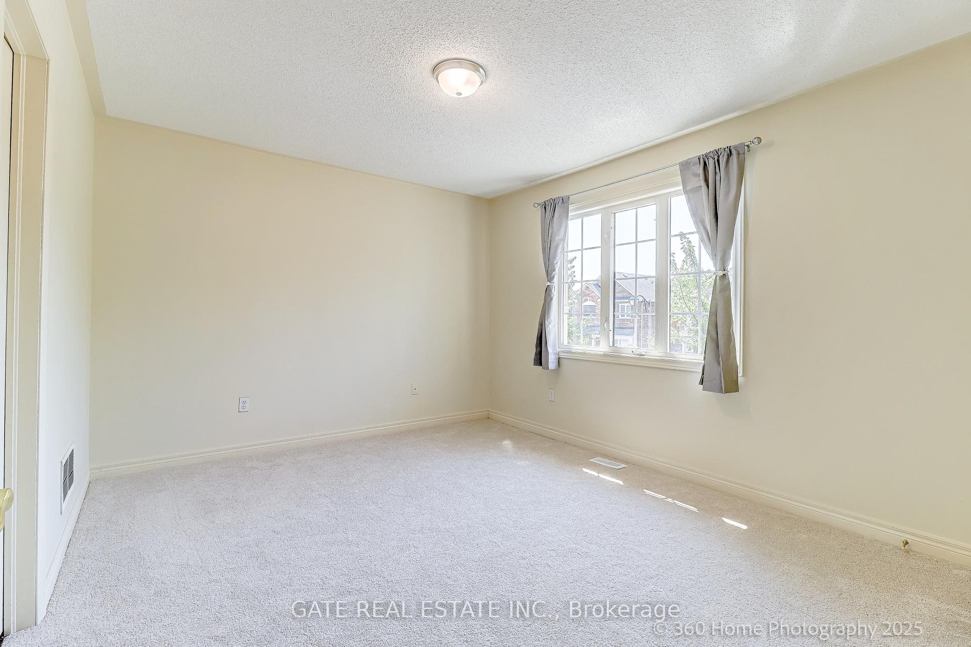 Photo 27 of 56 Brookhaven Crescent, Markham, Berczy — HOMEH