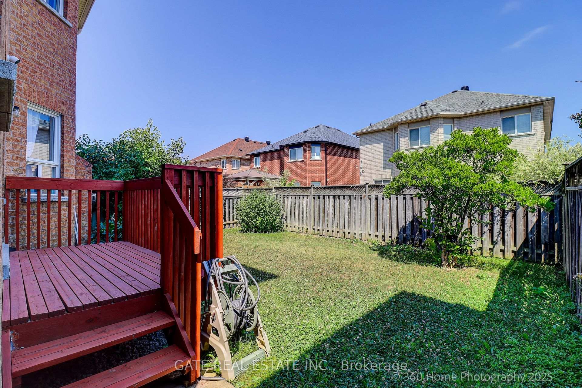 Photo 38 of 56 Brookhaven Crescent, Markham, Berczy — HOMEH