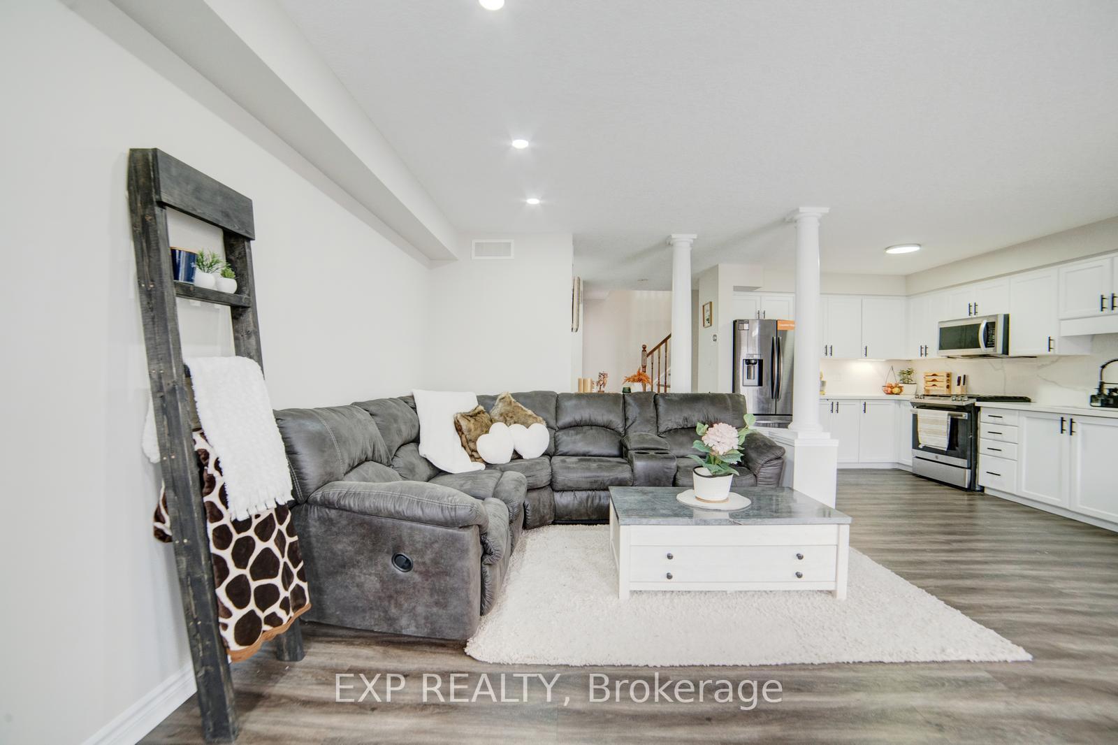 Photo 12 of 56 Verona Street, Kitchener — HOMEH