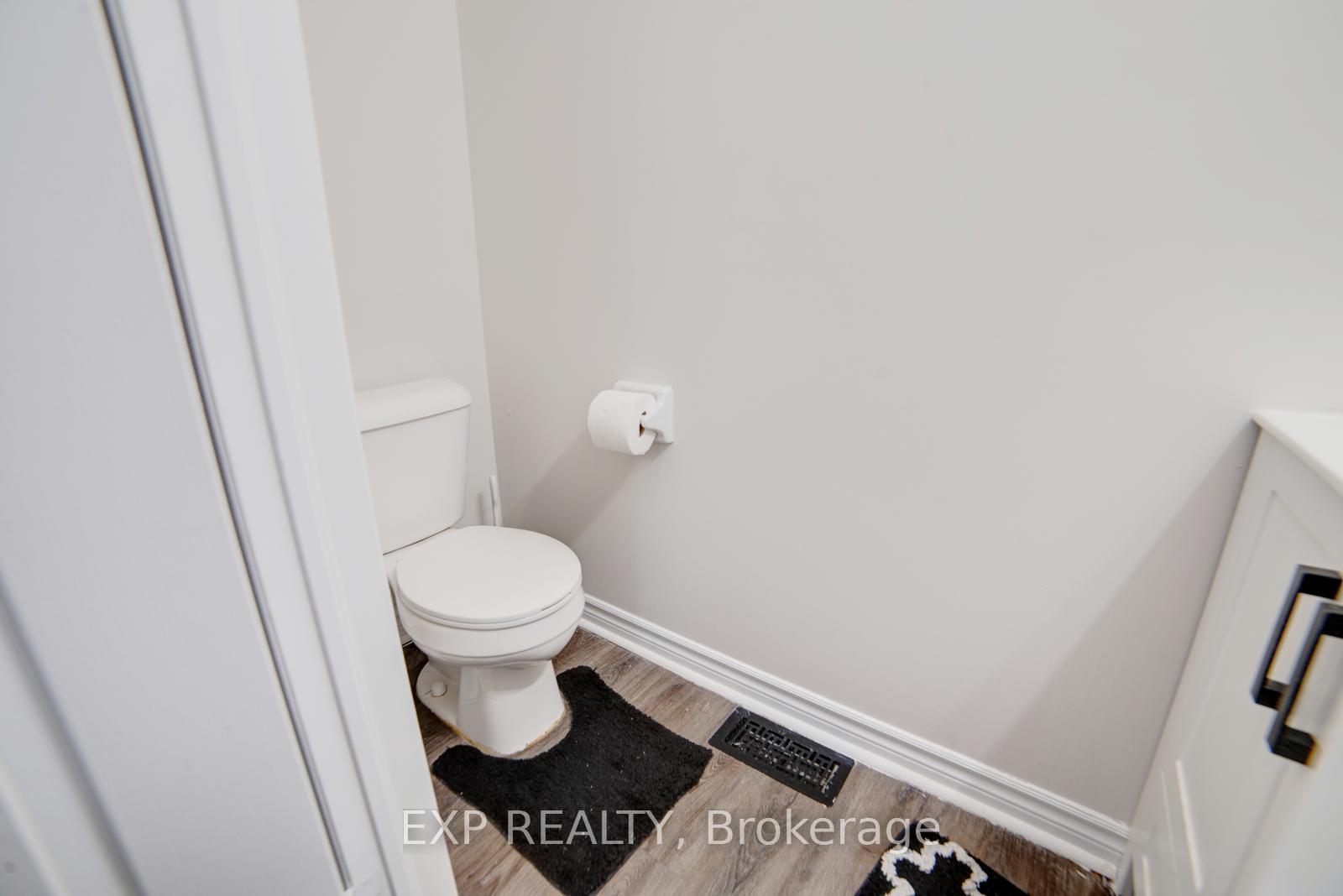 Photo 16 of 56 Verona Street, Kitchener — HOMEH