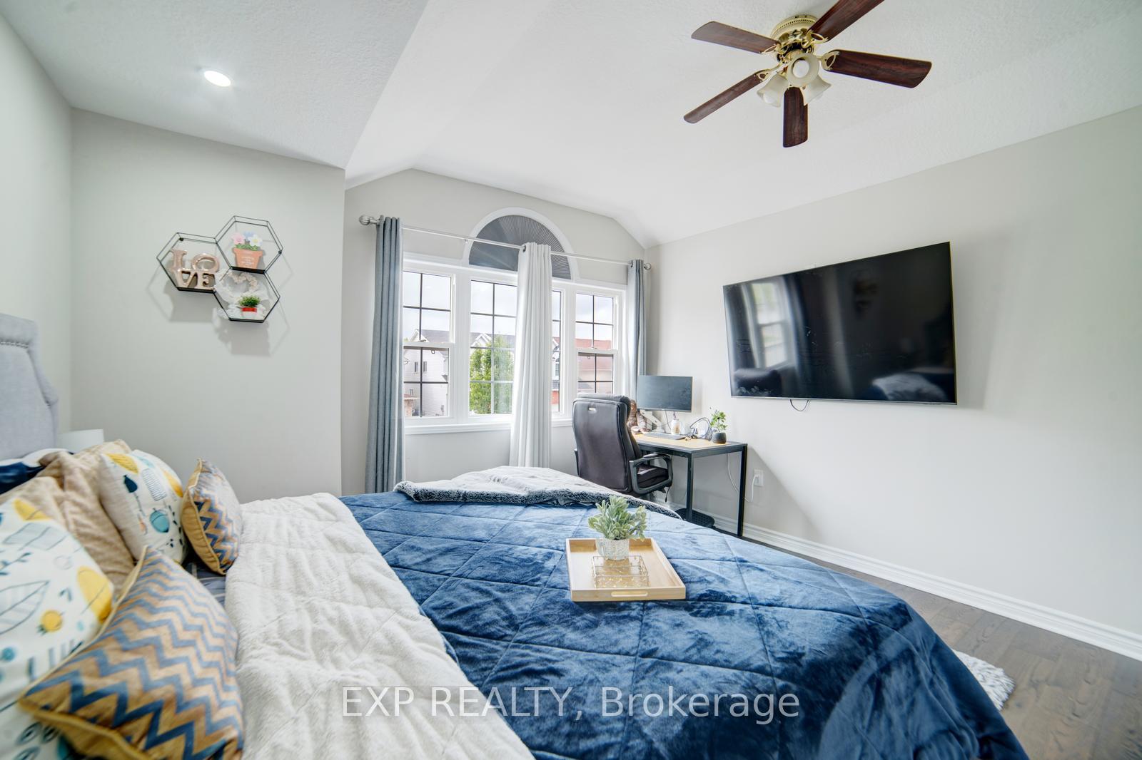 Photo 22 of 56 Verona Street, Kitchener — HOMEH