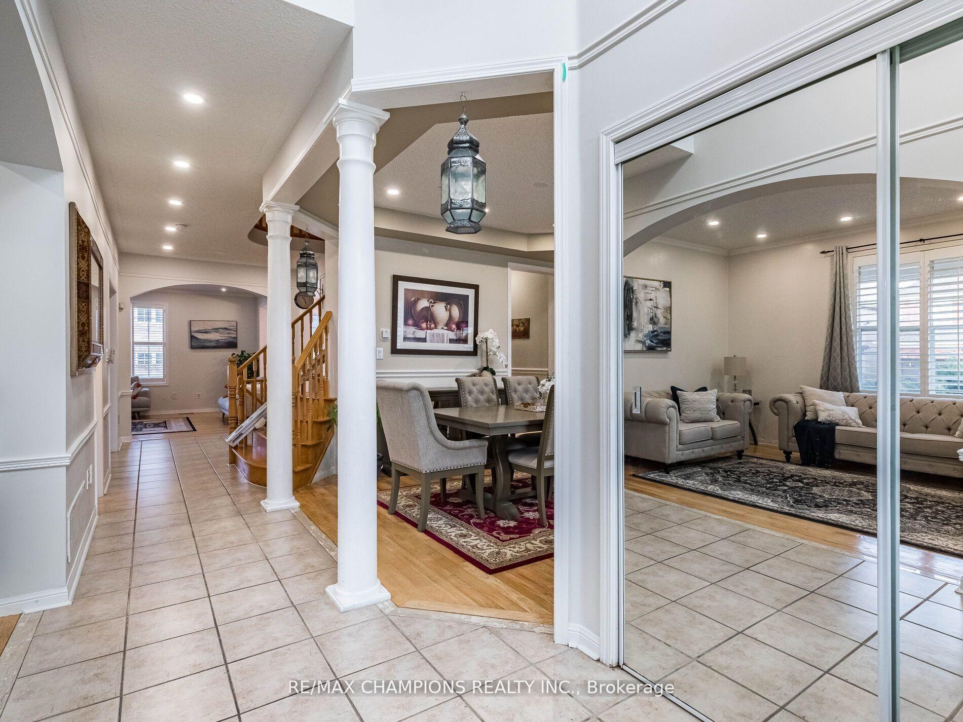 Photo 8 of 707 Trudeau Drive, Milton, Beaty — HOMEH