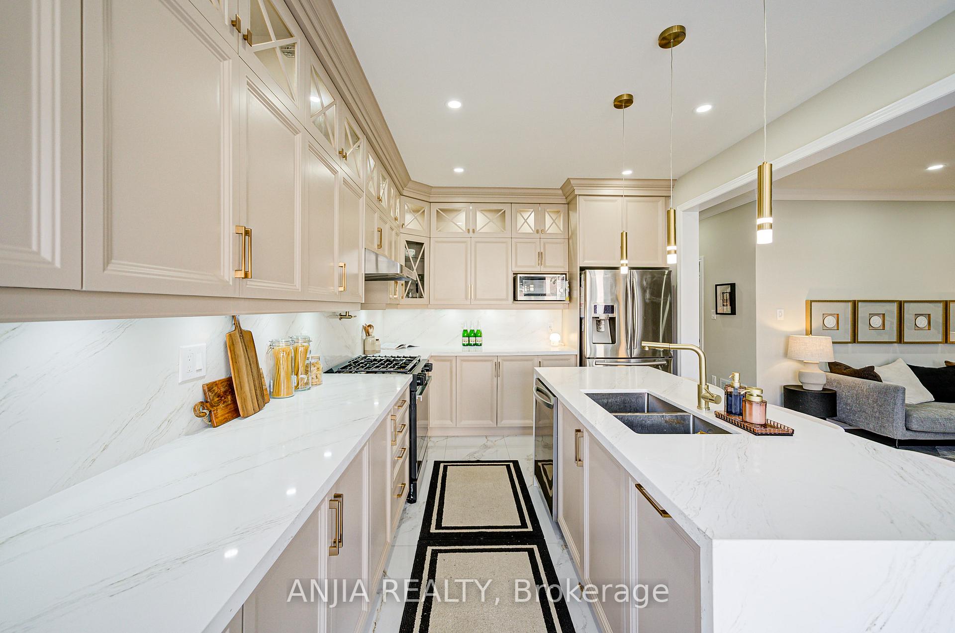 Photo 13 of 5 Solace Road, Markham, Greensborough — HOMEH