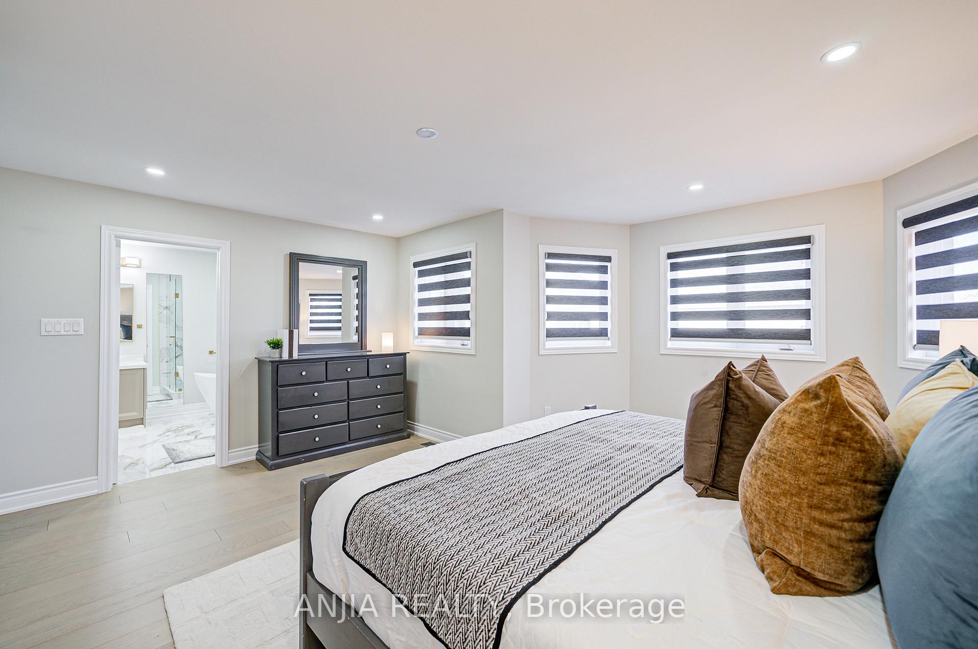 Photo 29 of 5 Solace Road, Markham, Greensborough — HOMEH