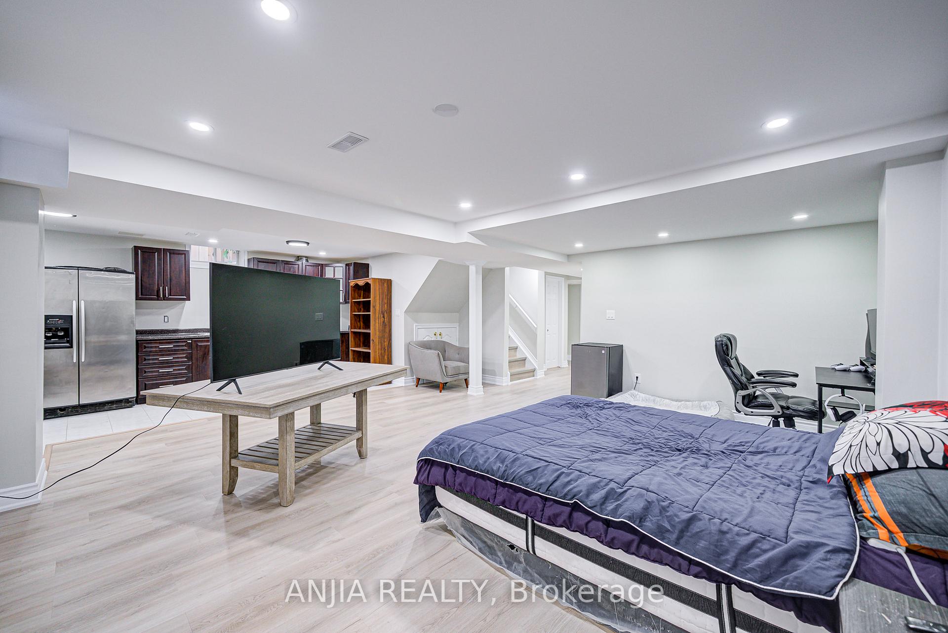 Photo 42 of 5 Solace Road, Markham, Greensborough — HOMEH
