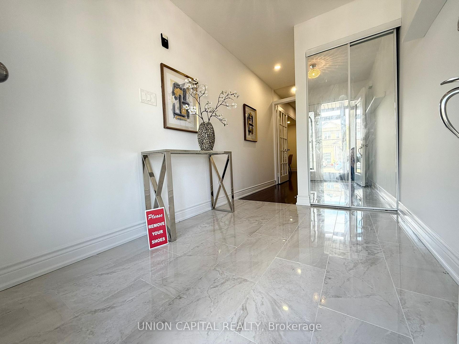 Photo 2 of 8 Charles Brown Road, Markham, Cedarwood — HOMEH