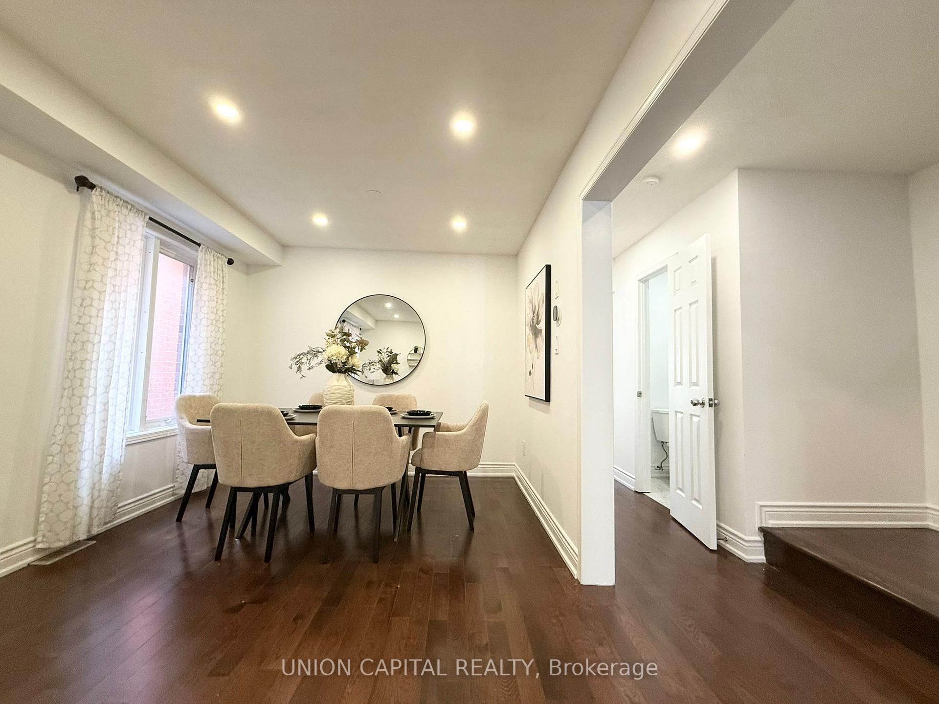 Photo 4 of 8 Charles Brown Road, Markham, Cedarwood — HOMEH