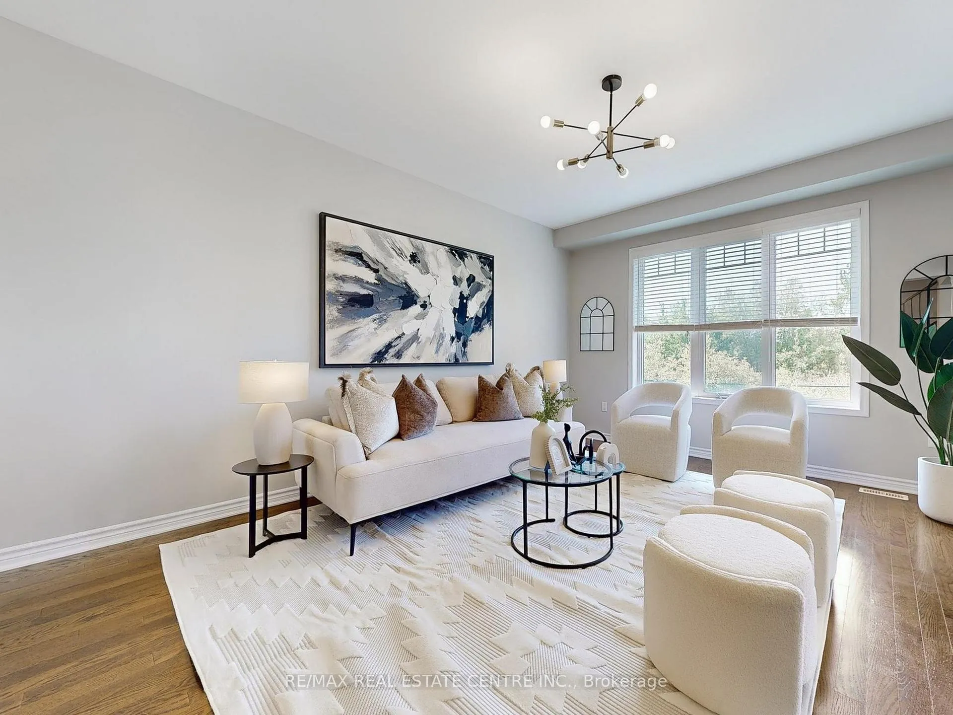 Photo 9 of 1538 Clitherow Street, Milton, Ford — HOMEH