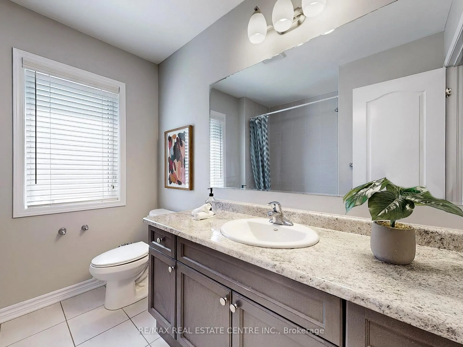 Photo 31 of 1538 Clitherow Street, Milton, Ford — HOMEH