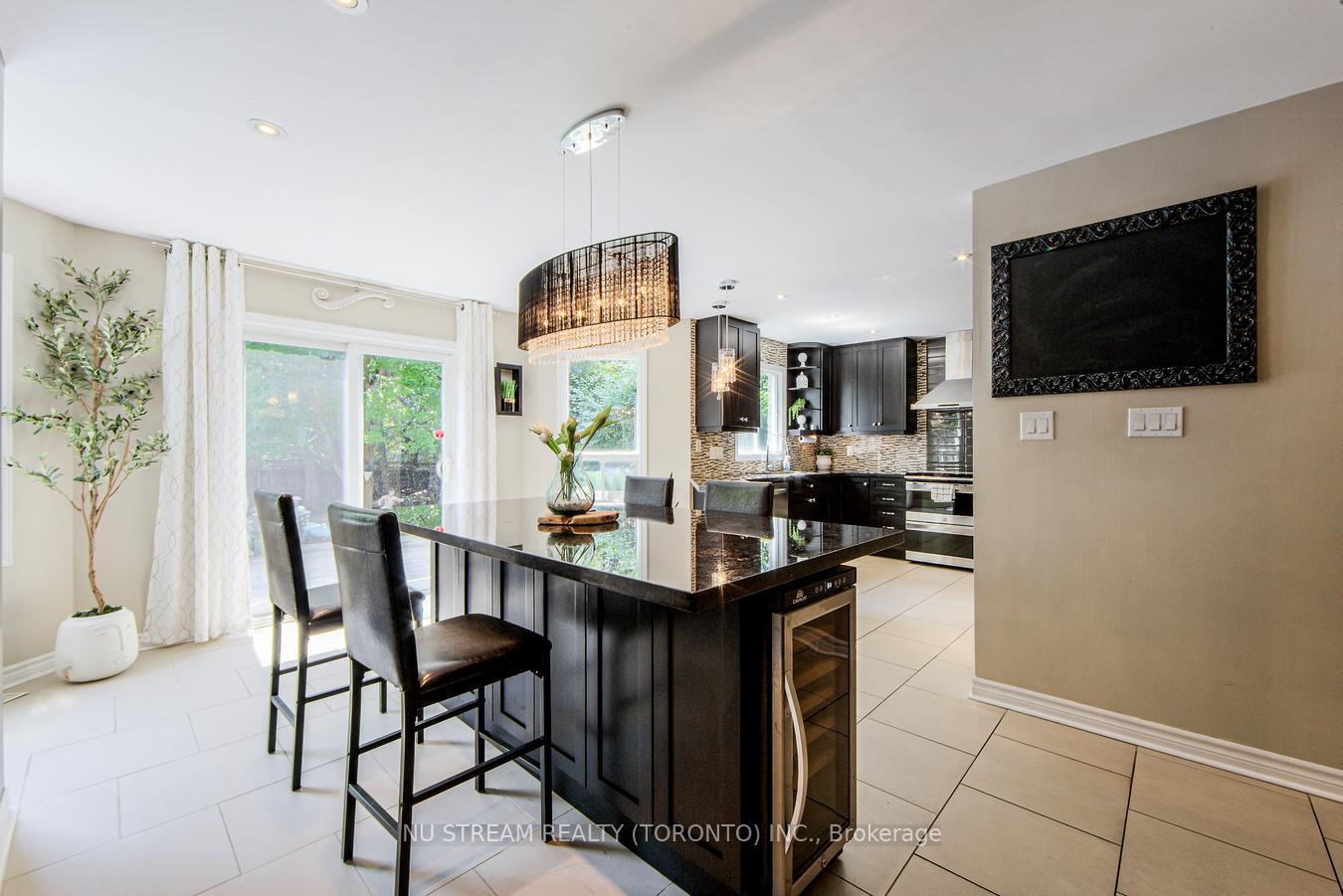Photo 17 of 3 Coulson Court, Markham, Raymerville — HOMEH