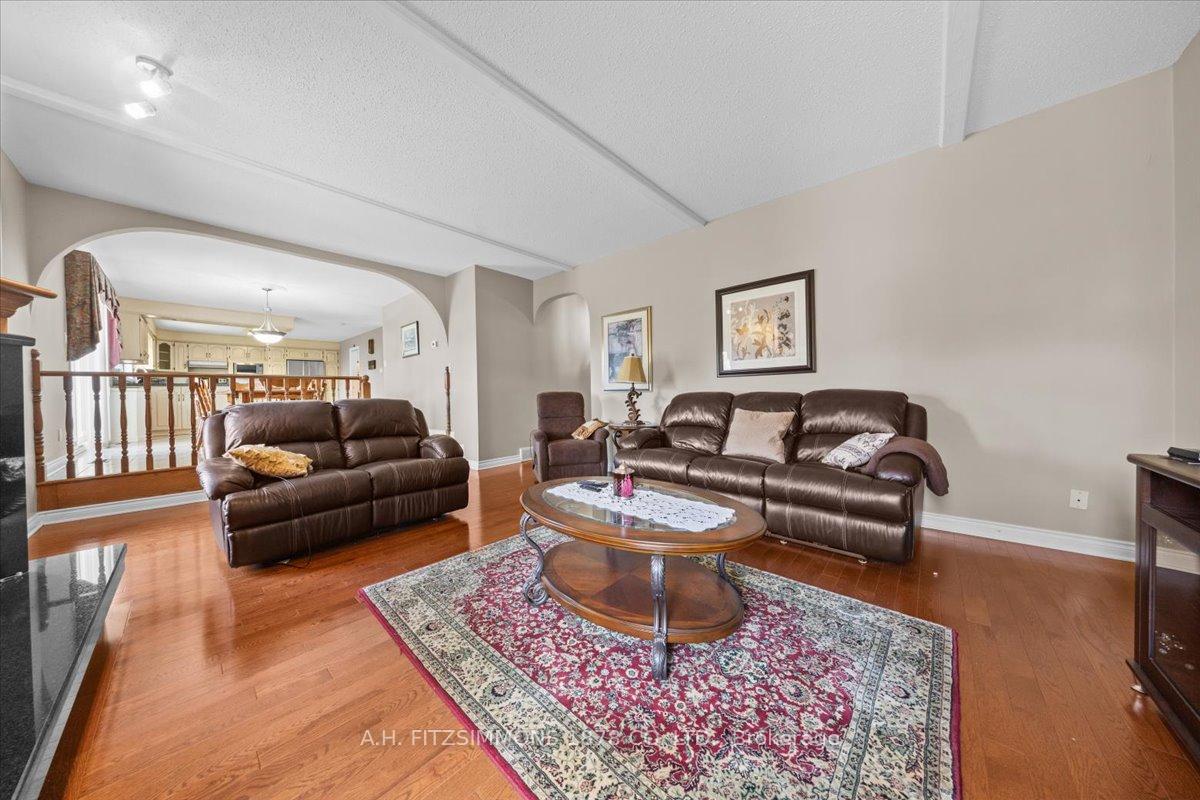 Photo 13 of 1538 Claymor Avenue, Ottawa, Carleton Heights — HOMEH