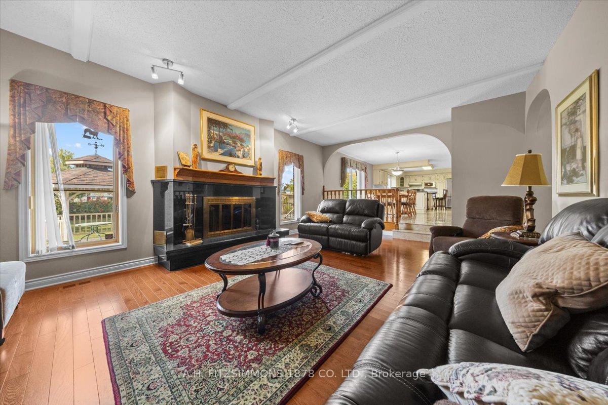 Photo 14 of 1538 Claymor Avenue, Ottawa, Carleton Heights — HOMEH