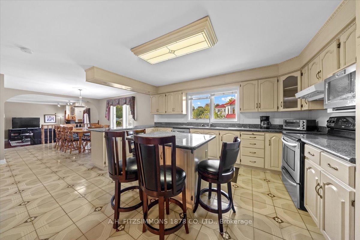 Photo 19 of 1538 Claymor Avenue, Ottawa, Carleton Heights — HOMEH