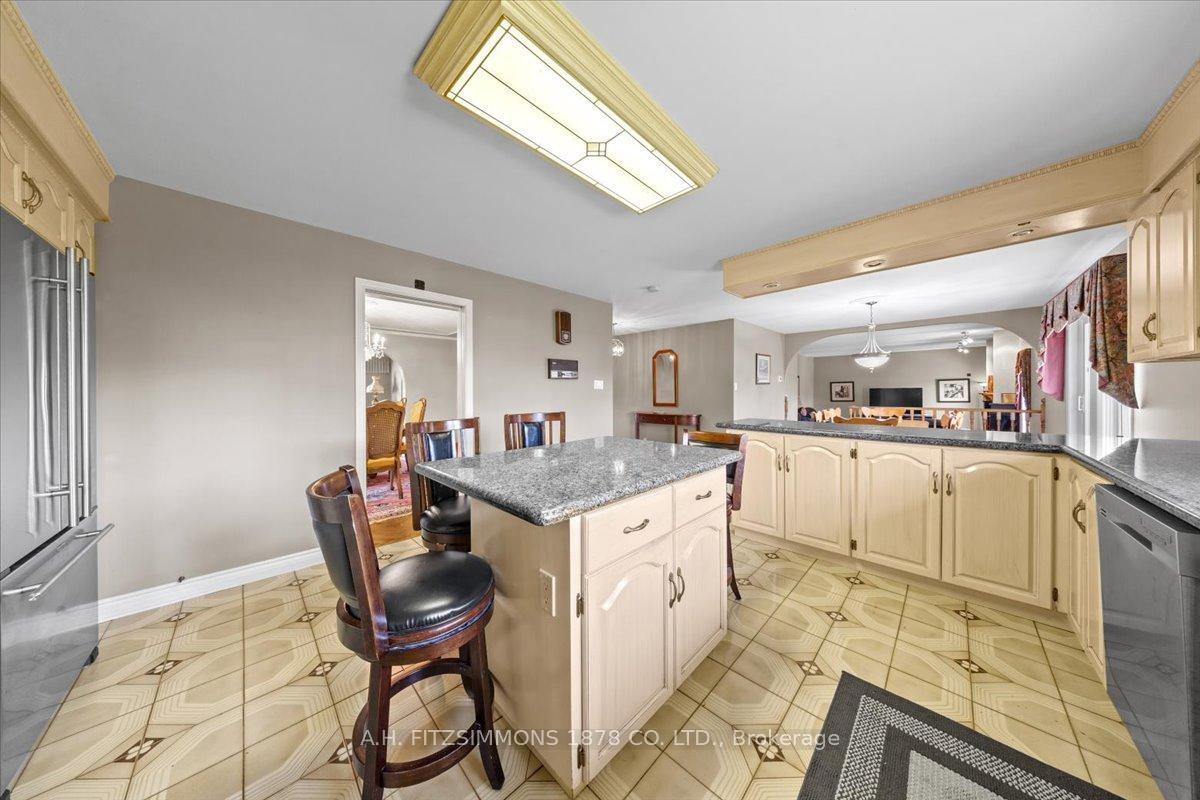 Photo 22 of 1538 Claymor Avenue, Ottawa, Carleton Heights — HOMEH