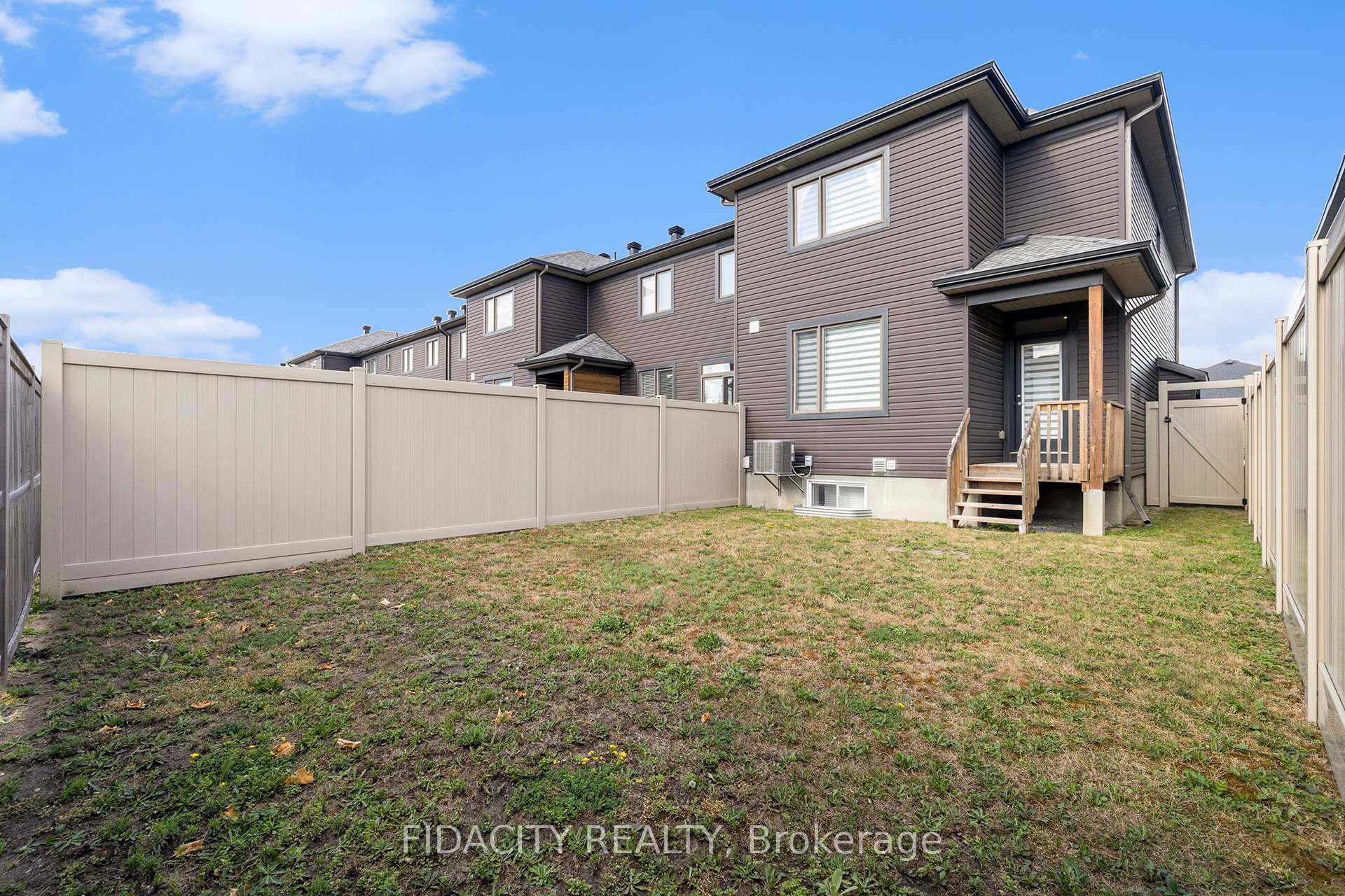 Photo 26 of 219A Shinny Avenue, Ottawa, Kanata - Emerald Meadows/Trailwest — HOMEH