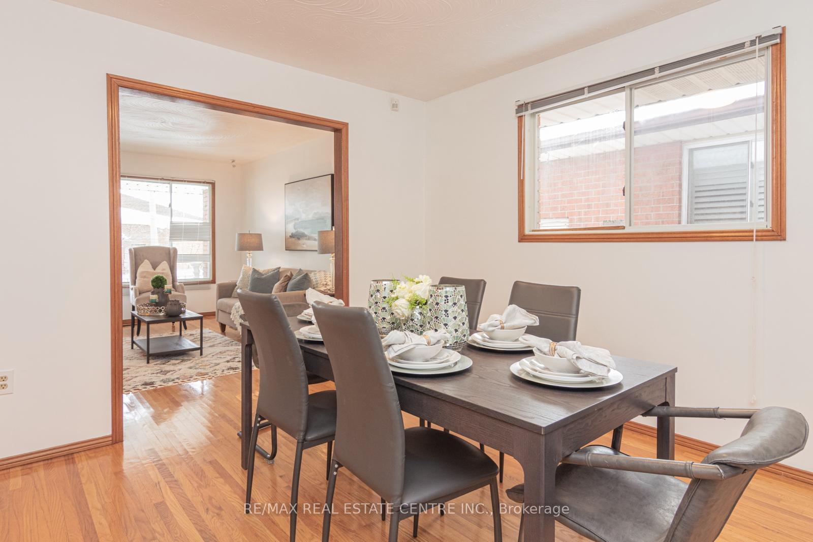 Photo 9 of Unit Main, 22 Glenhaven Drive, Hamilton, Gilkson — HOMEH