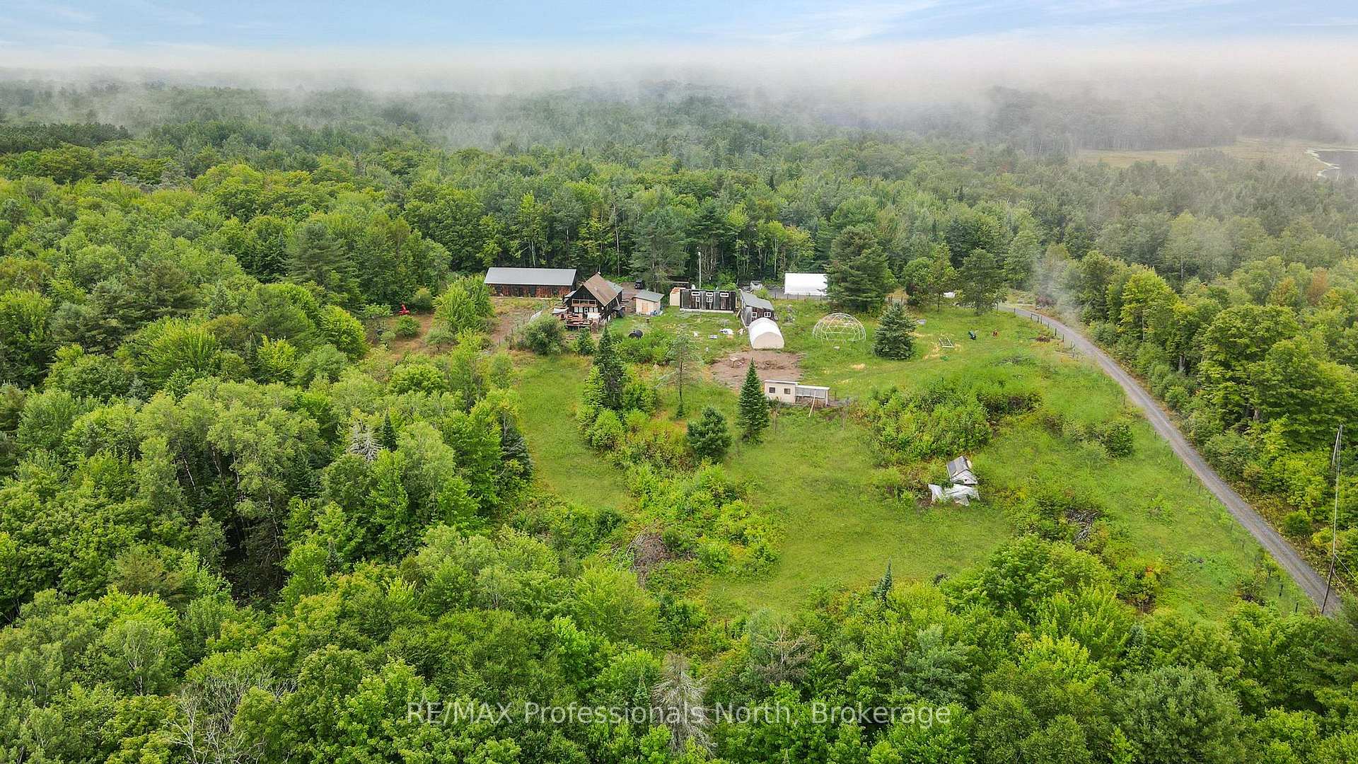 Photo 3 of 1597 Queens Line Road, Minden Hills, Minden — HOMEH