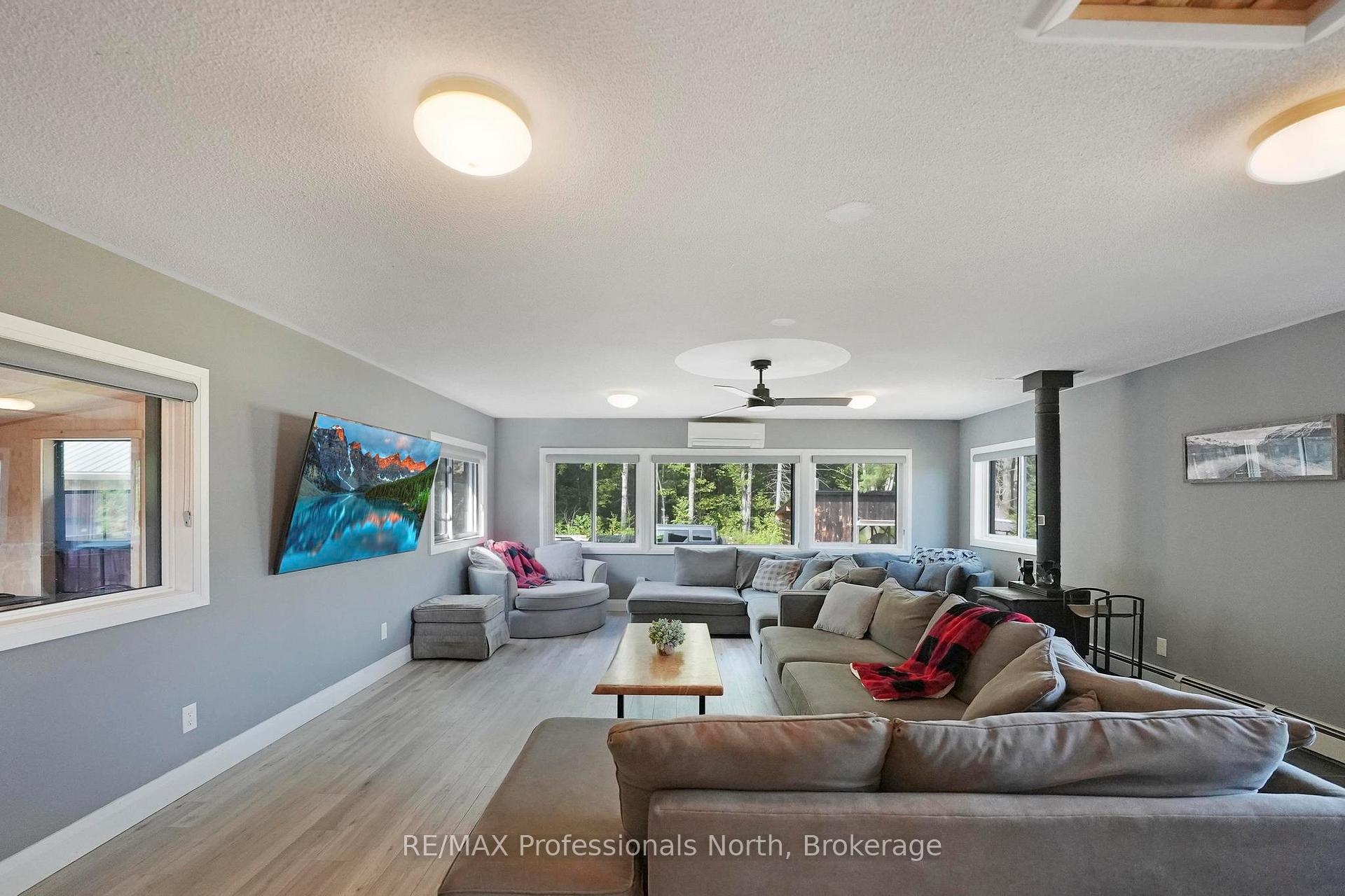 Photo 10 of 1597 Queens Line Road, Minden Hills, Minden — HOMEH