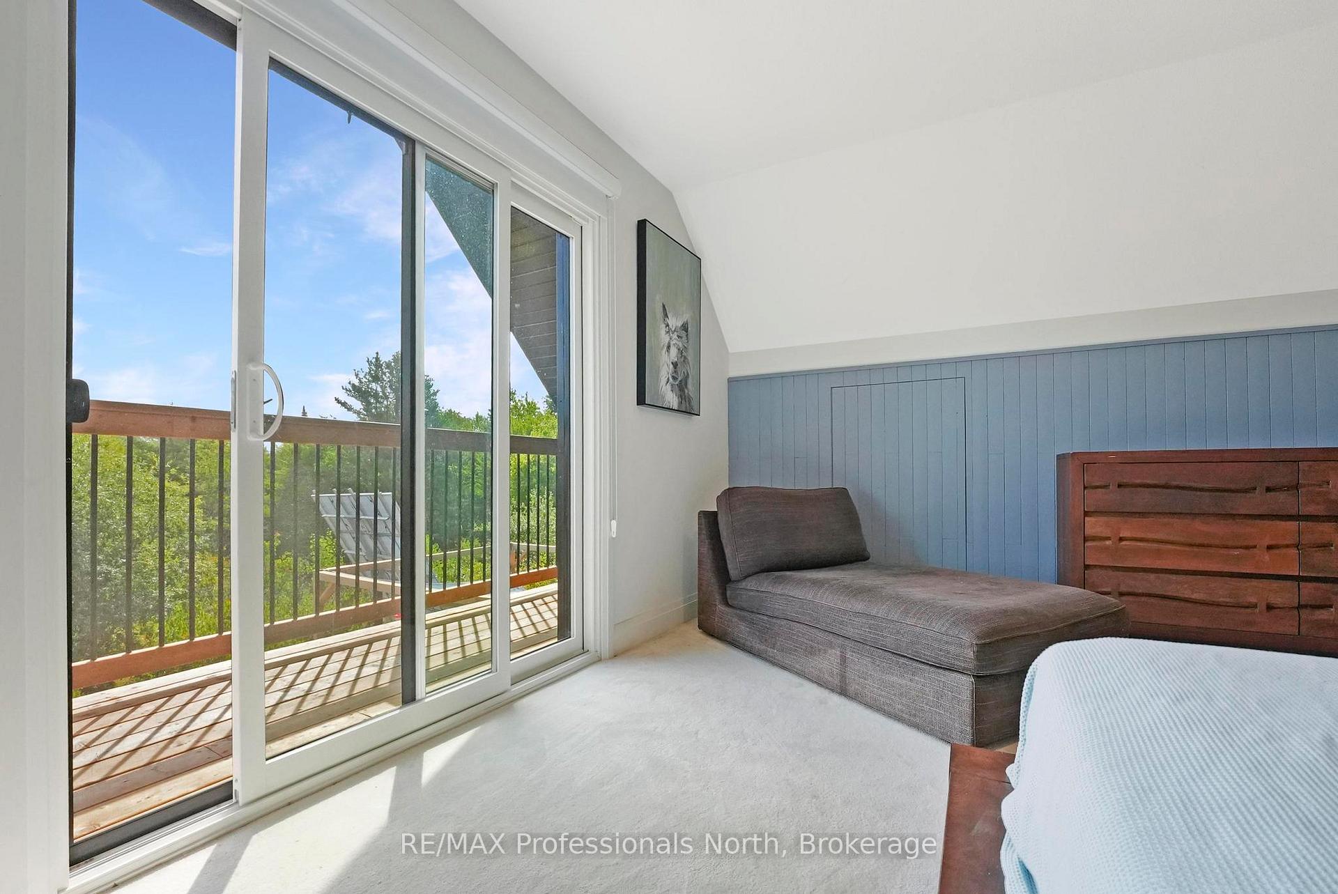 Photo 26 of 1597 Queens Line Road, Minden Hills, Minden — HOMEH