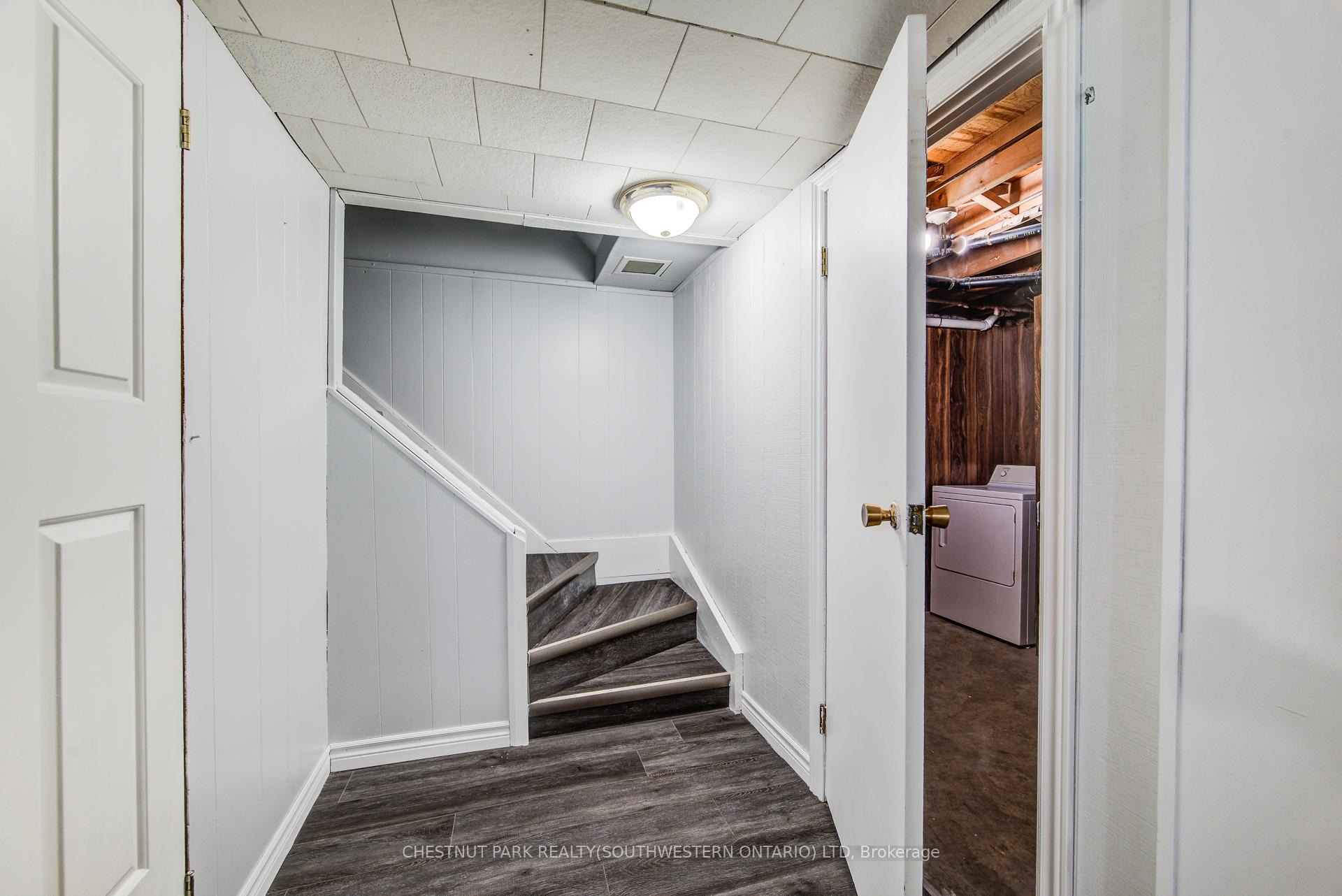 Photo 28 of 58 Obermeyer Drive, Kitchener — HOMEH