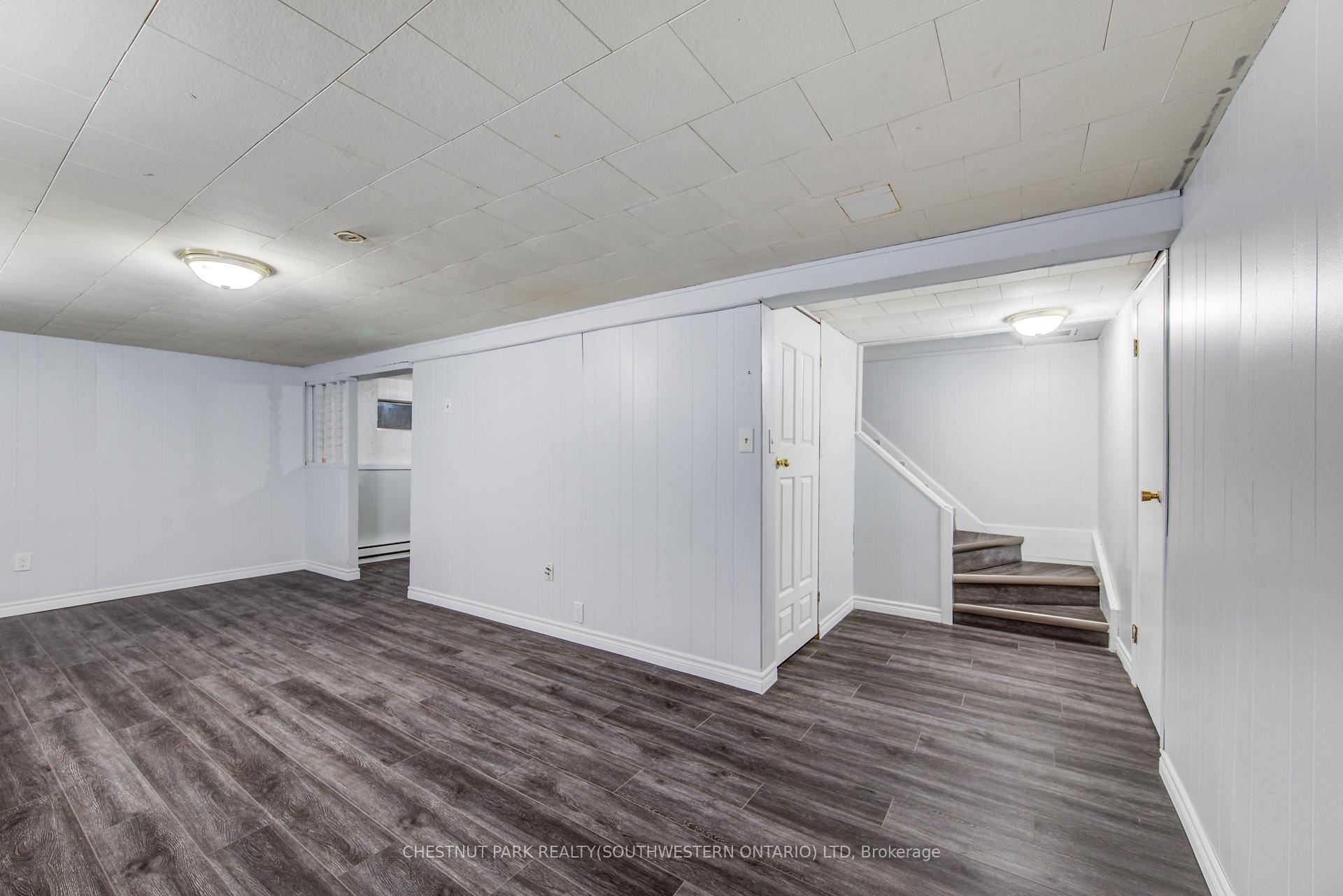 Photo 29 of 58 Obermeyer Drive, Kitchener — HOMEH