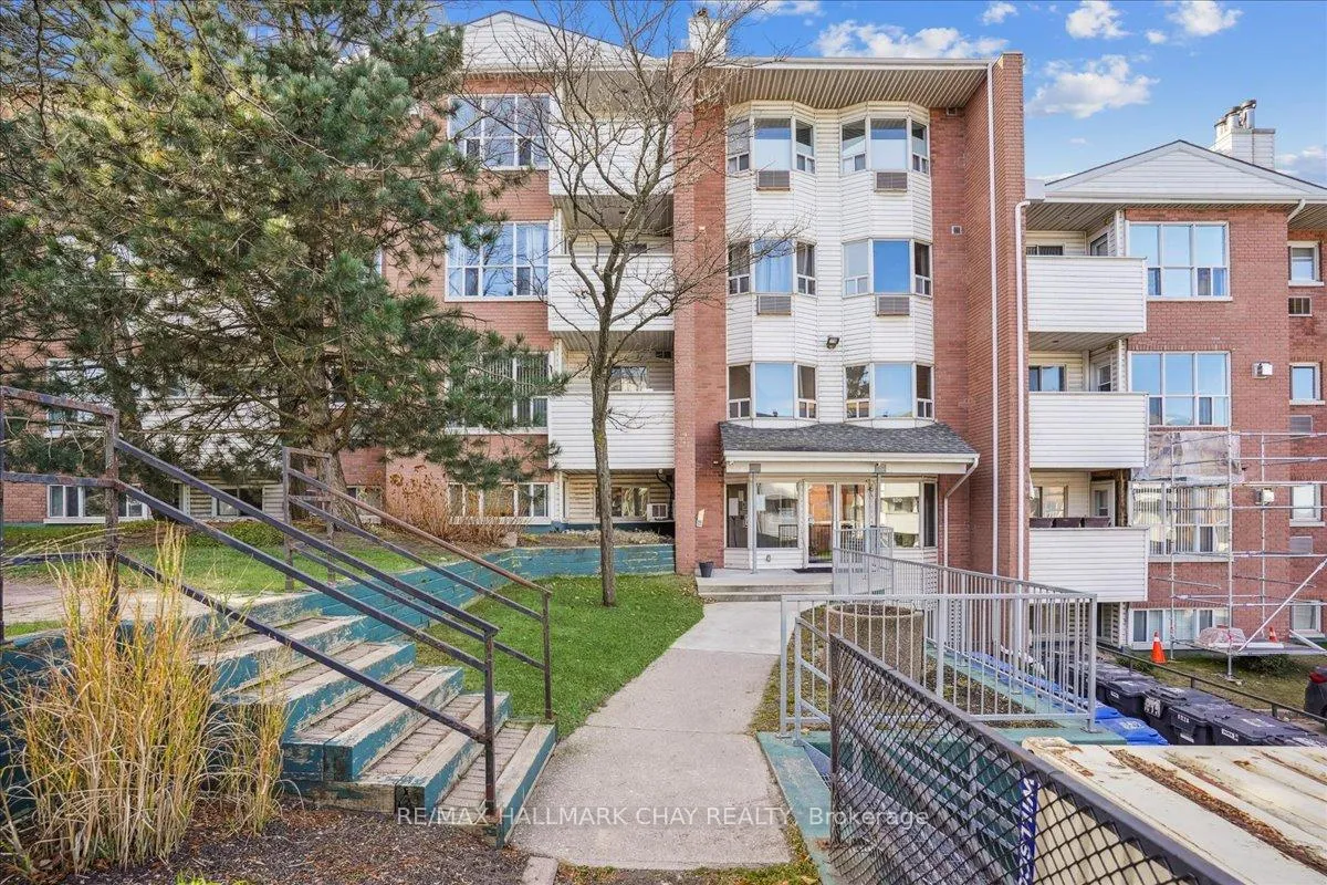 Photo 2 of Unit 206, 120 Bell Farm Road, Barrie, Alliance — HOMEH
