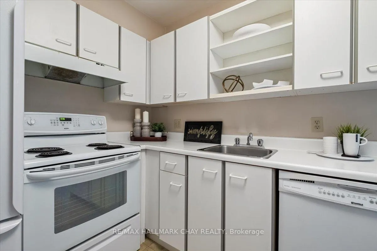 Photo 14 of Unit 206, 120 Bell Farm Road, Barrie, Alliance — HOMEH