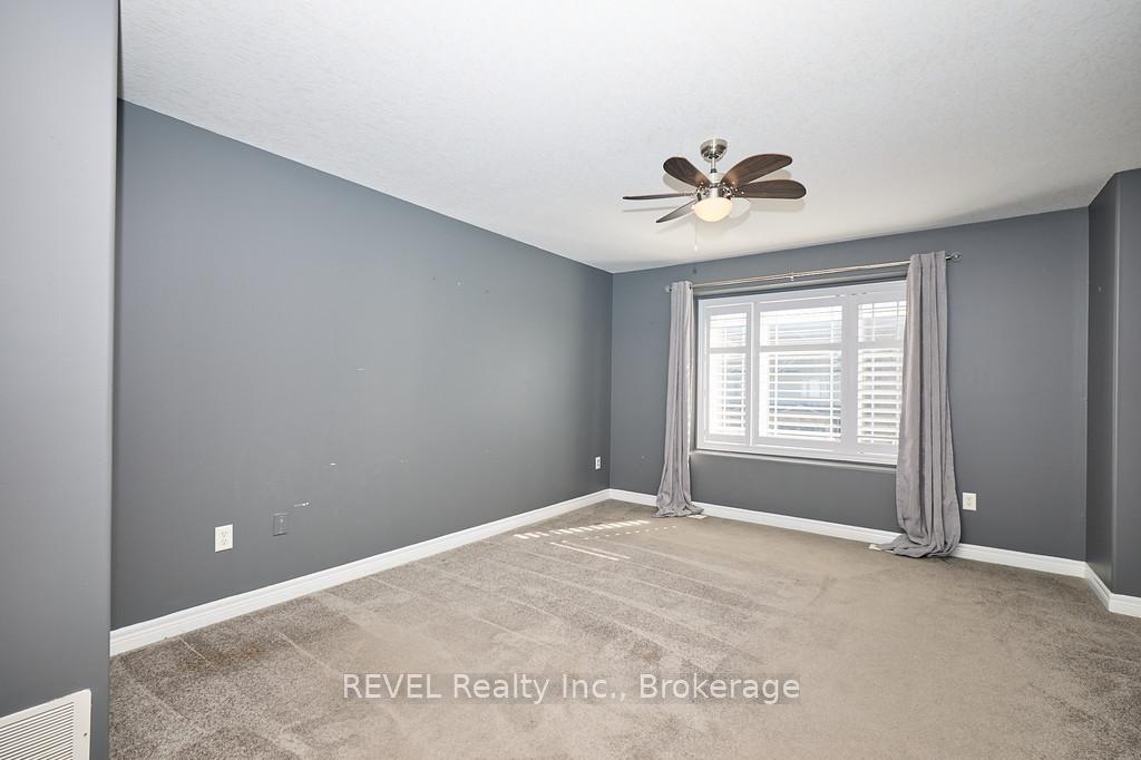 Photo 11 of 94 Donald Bell Drive, Hamilton, Binbrook — HOMEH