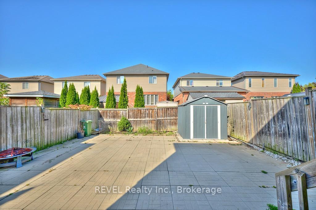 Photo 19 of 94 Donald Bell Drive, Hamilton, Binbrook — HOMEH