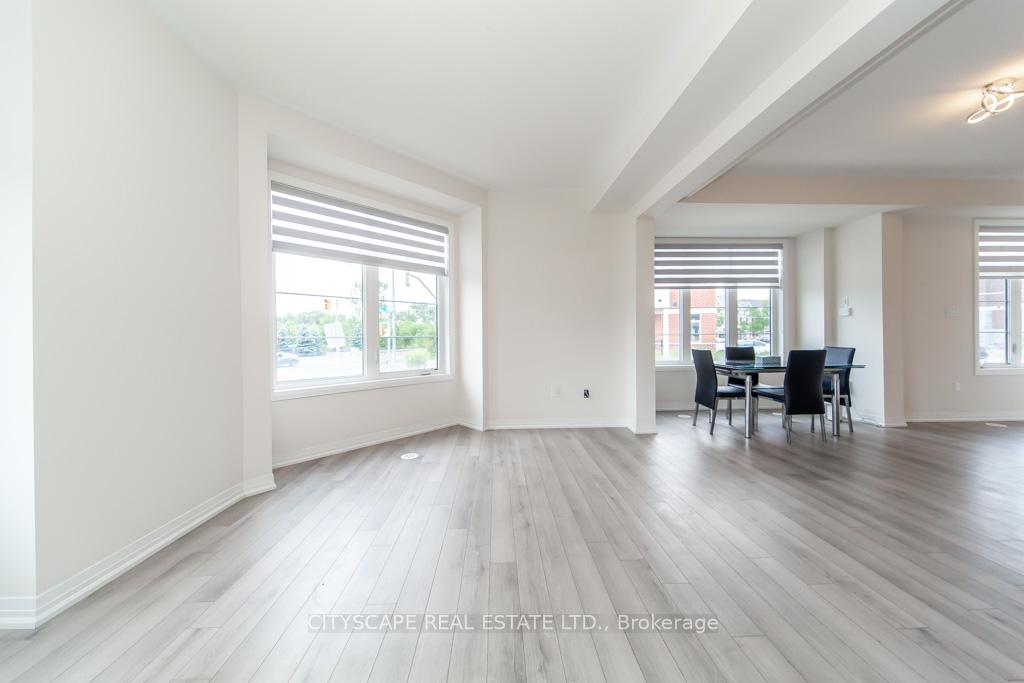 Photo 6 of 1 Carneros Way, Markham, Cedar Grove — HOMEH